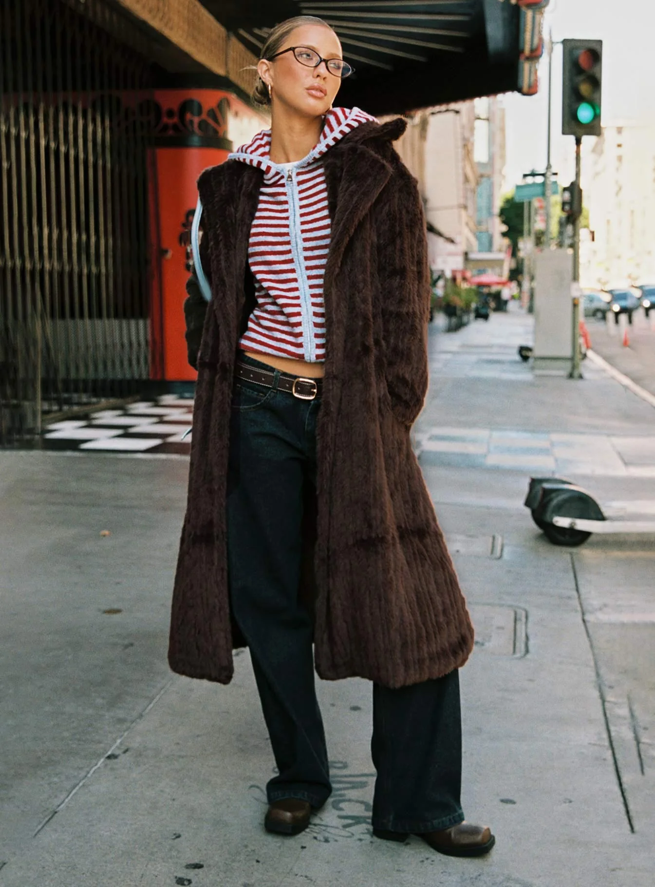 Moss Faux Fur Coat Chocolate - Image 9