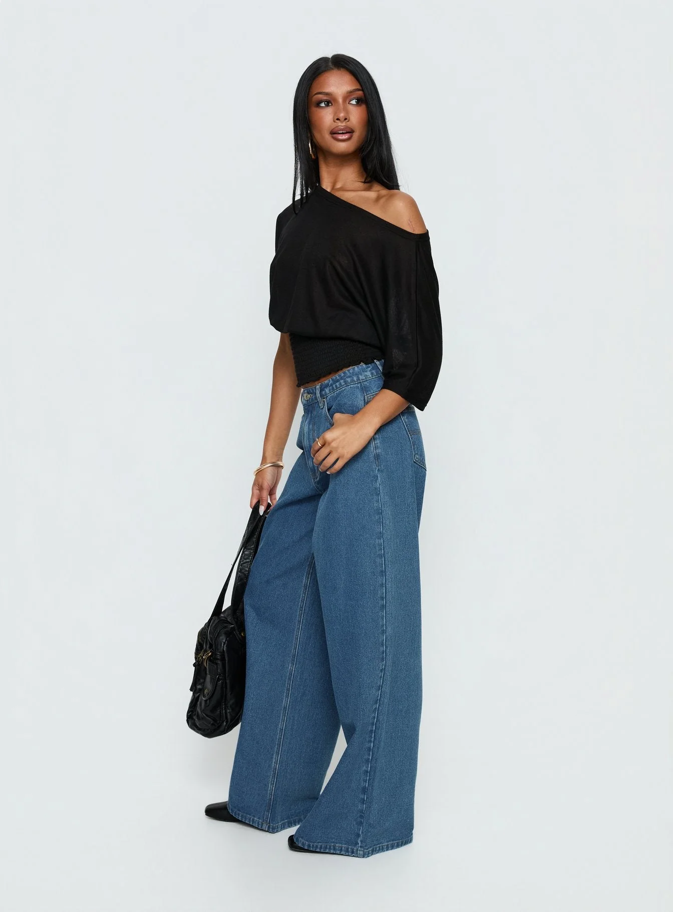 Naylor Mid Rise Wide Leg Jeans Mid Blue Wash - Image 4