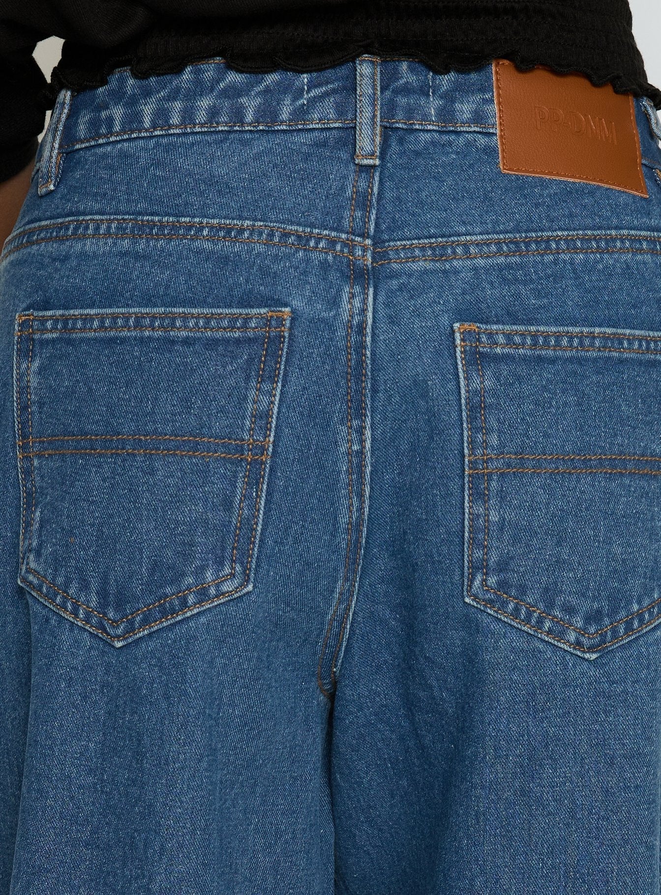 Naylor Mid Rise Wide Leg Jeans Mid Blue Wash - Image 7