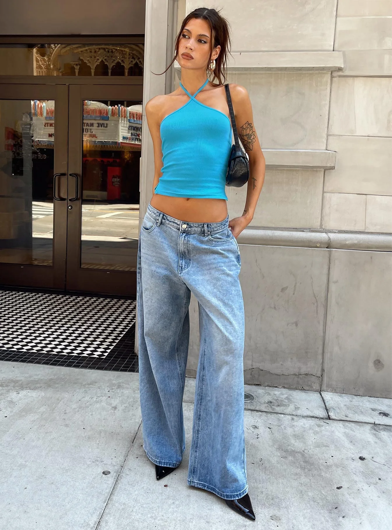 Naylor Mid Rise Wide Leg Jeans Light Blue Wash - Image 10