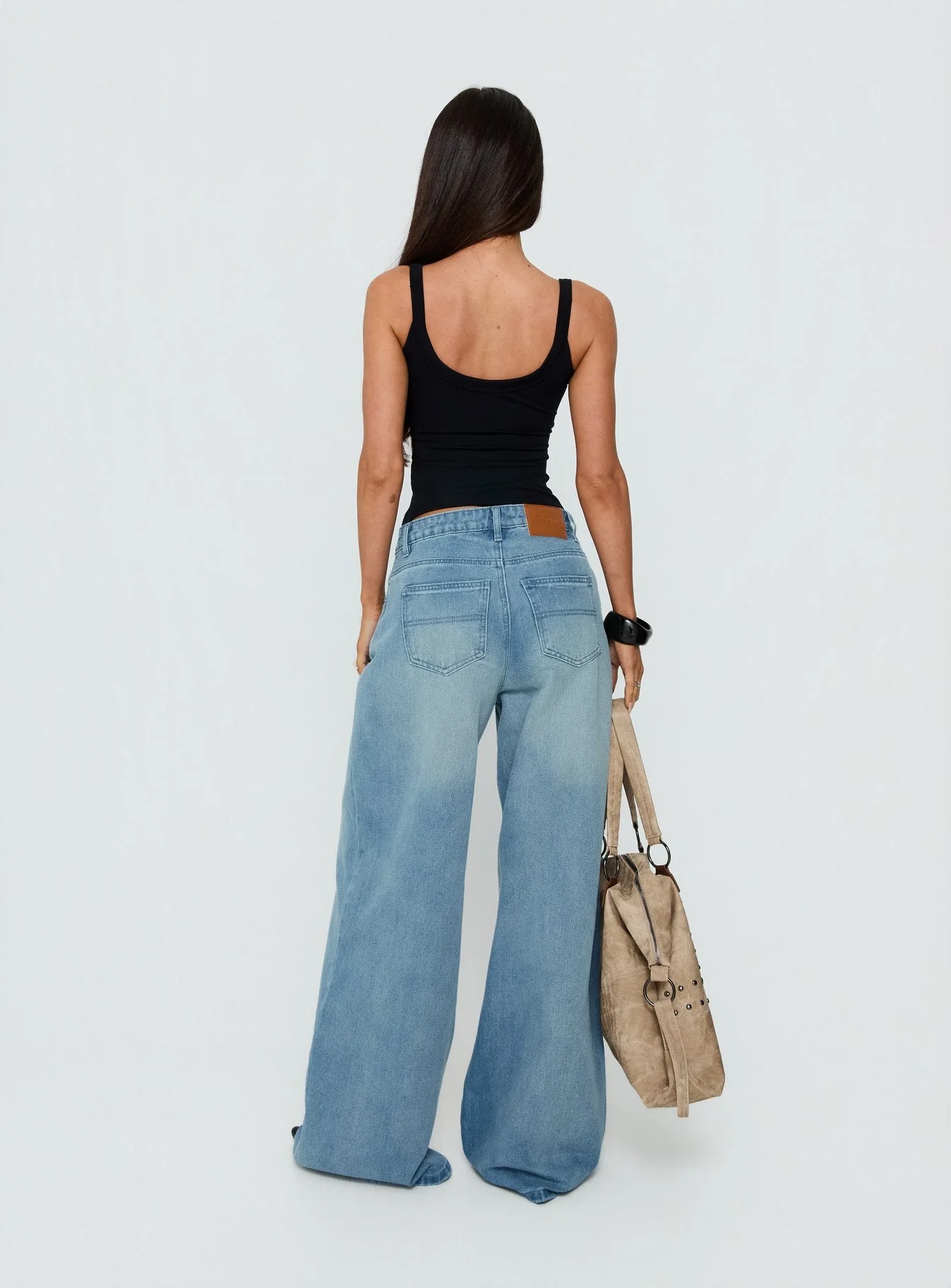 Naylor Mid Rise Wide Leg Jeans Light Blue Wash - Image 5