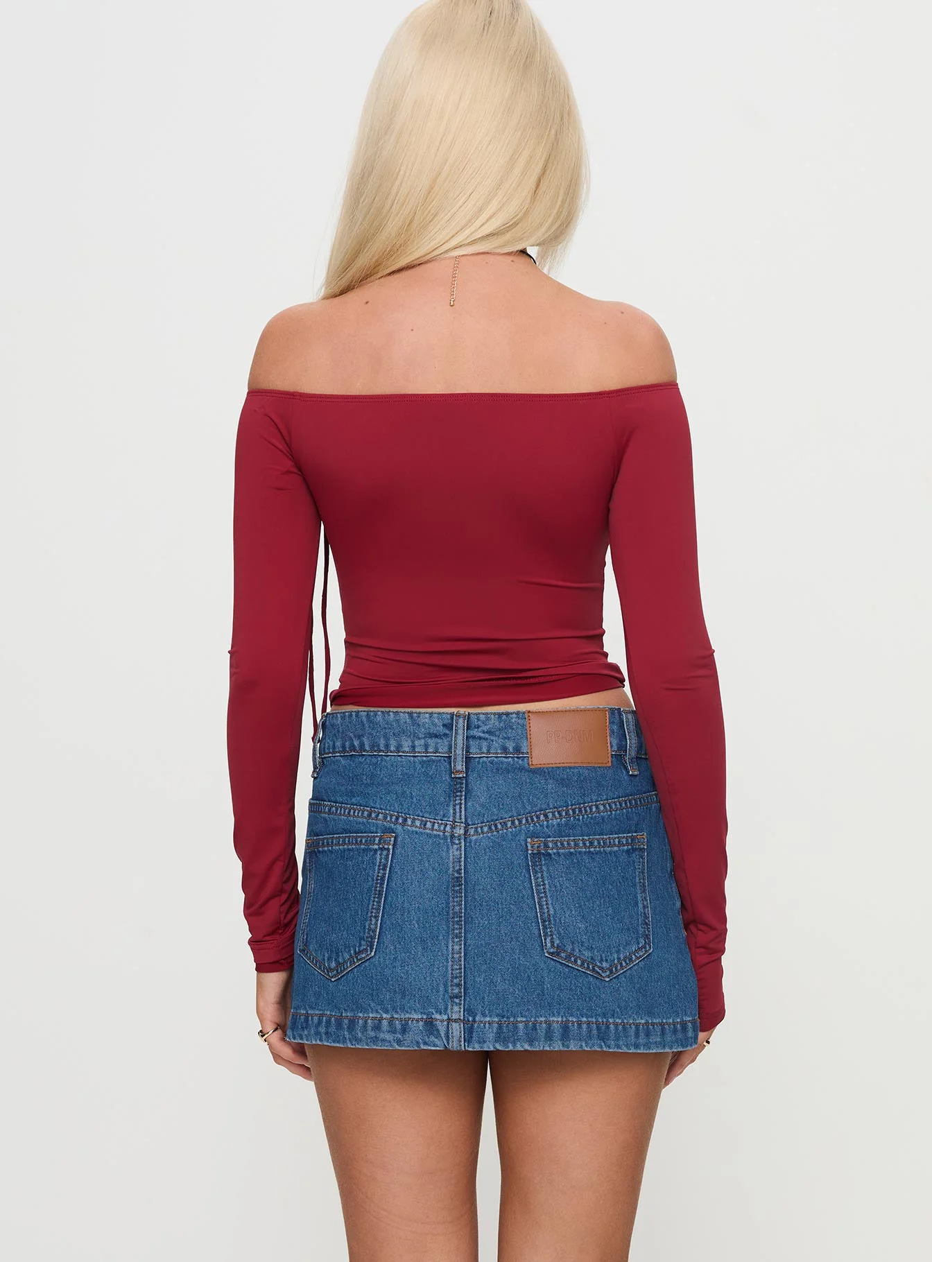 Nicolina Low Rise Denim Mini Skirt Light Wash Tall - Image 4
