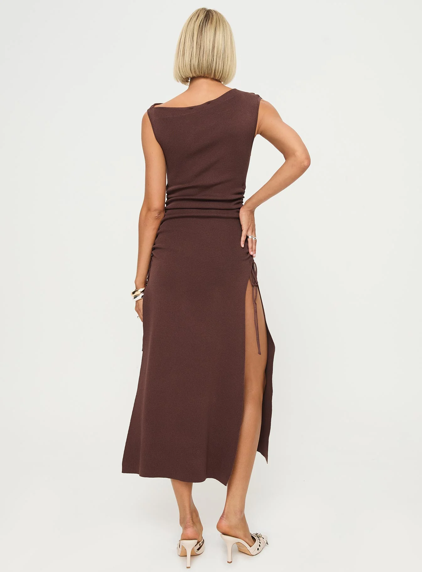 Original Sin Dress Midi Dress Chocolate - Image 5