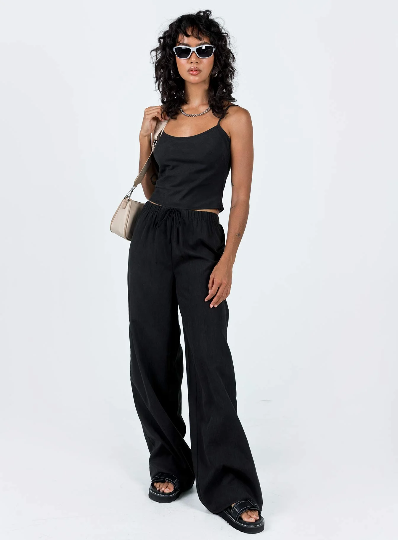 Paigey Set Black - Image 3