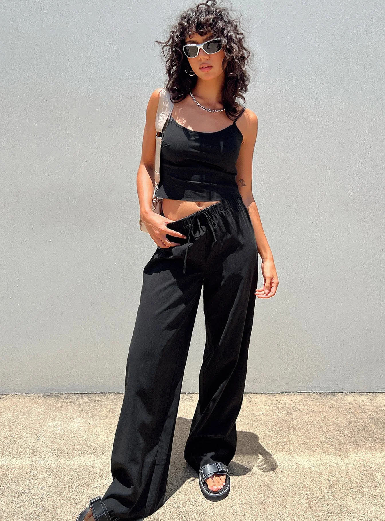 Paigey Set Black - Image 6