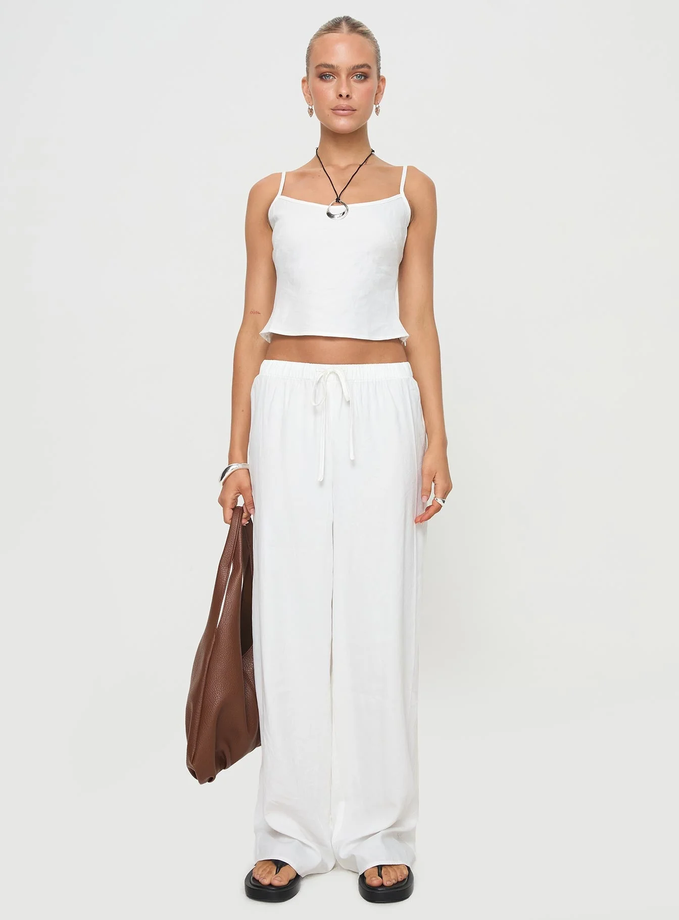Paigey Set White - Image 7