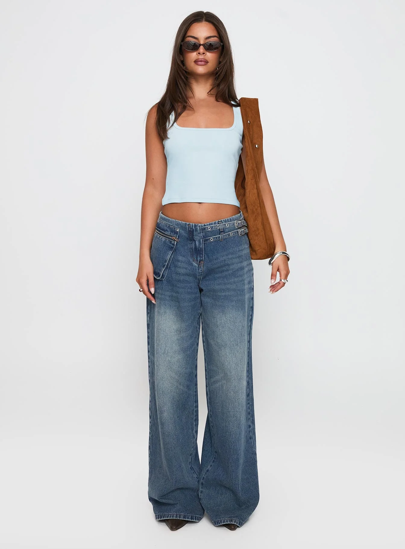 Paltrow Mid Rise Wide Leg Cargo Jeans Mid Blue Wash Petite - Image 7