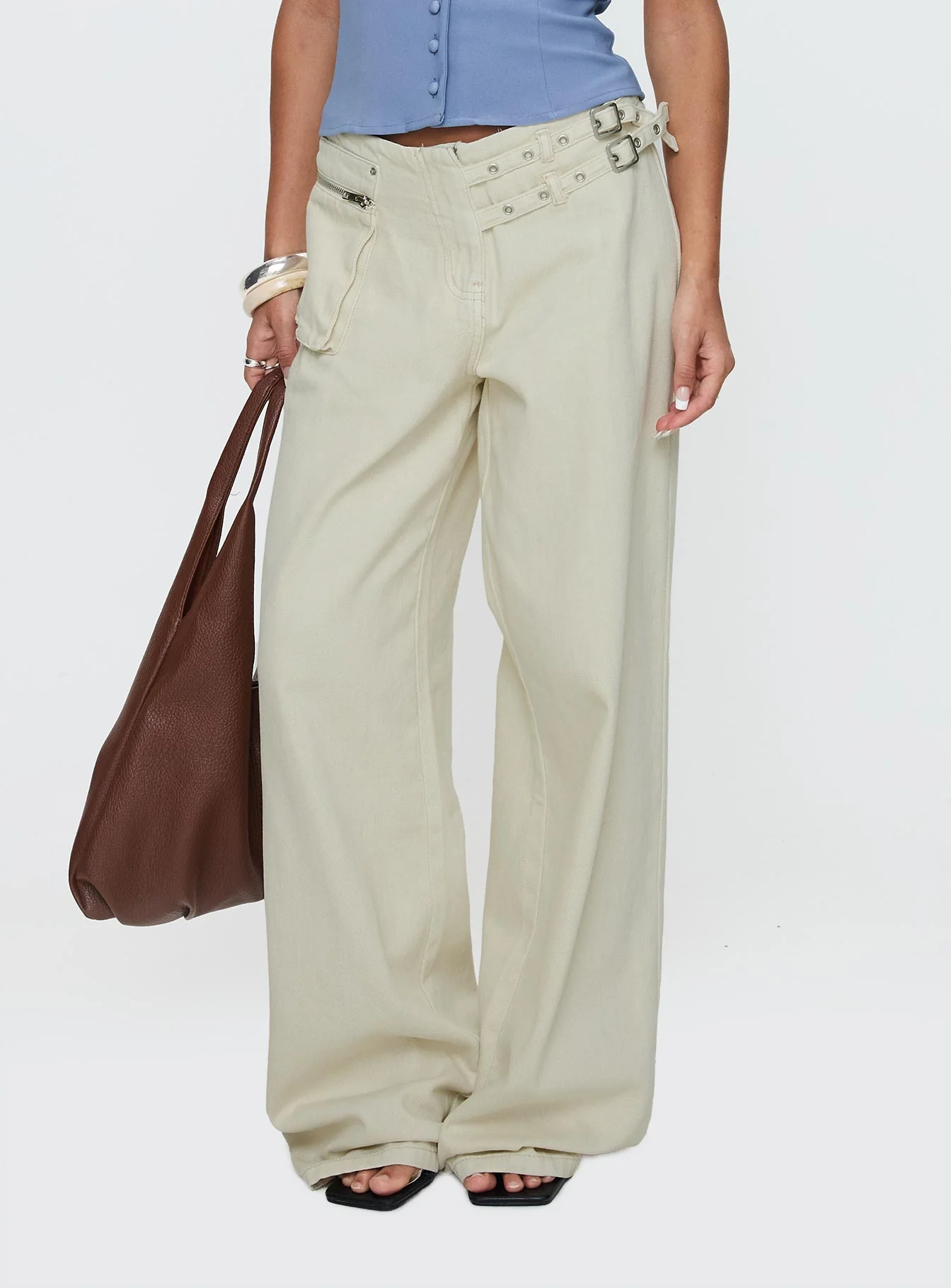 Paltrow Mid Rise Wide Leg Cargo Jeans Cream - Image 2