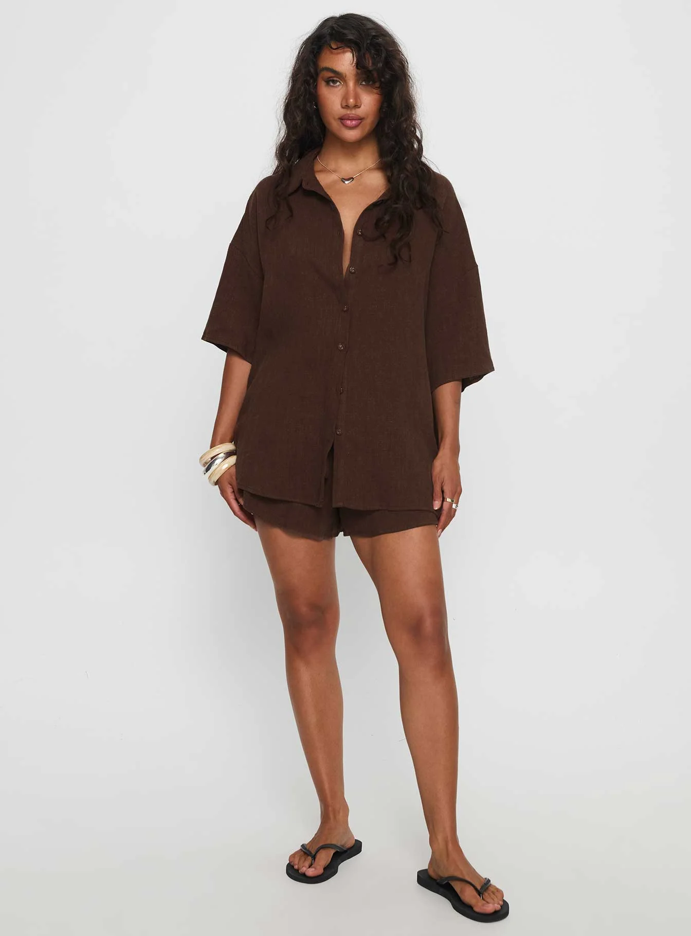 Peni Drawstring Linen Shorts Chocolate - Image 3