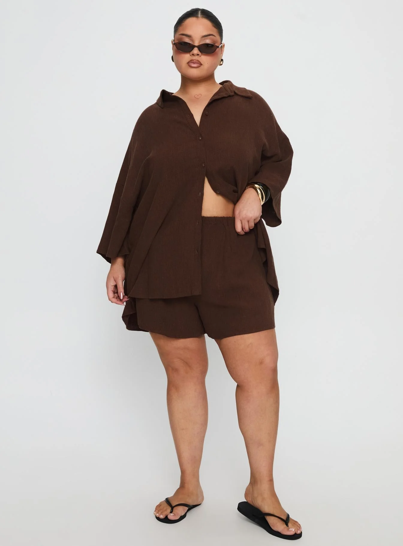 Peni Drawstring Linen Shorts Chocolate Curve - Image 3