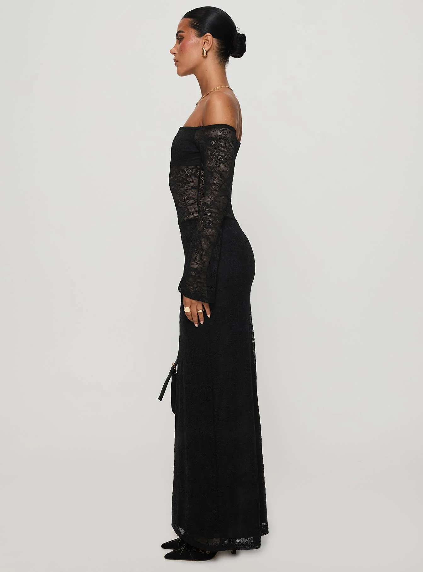 Pinot Grigio Long Sleeve Lace Maxi Dress Black - Image 4