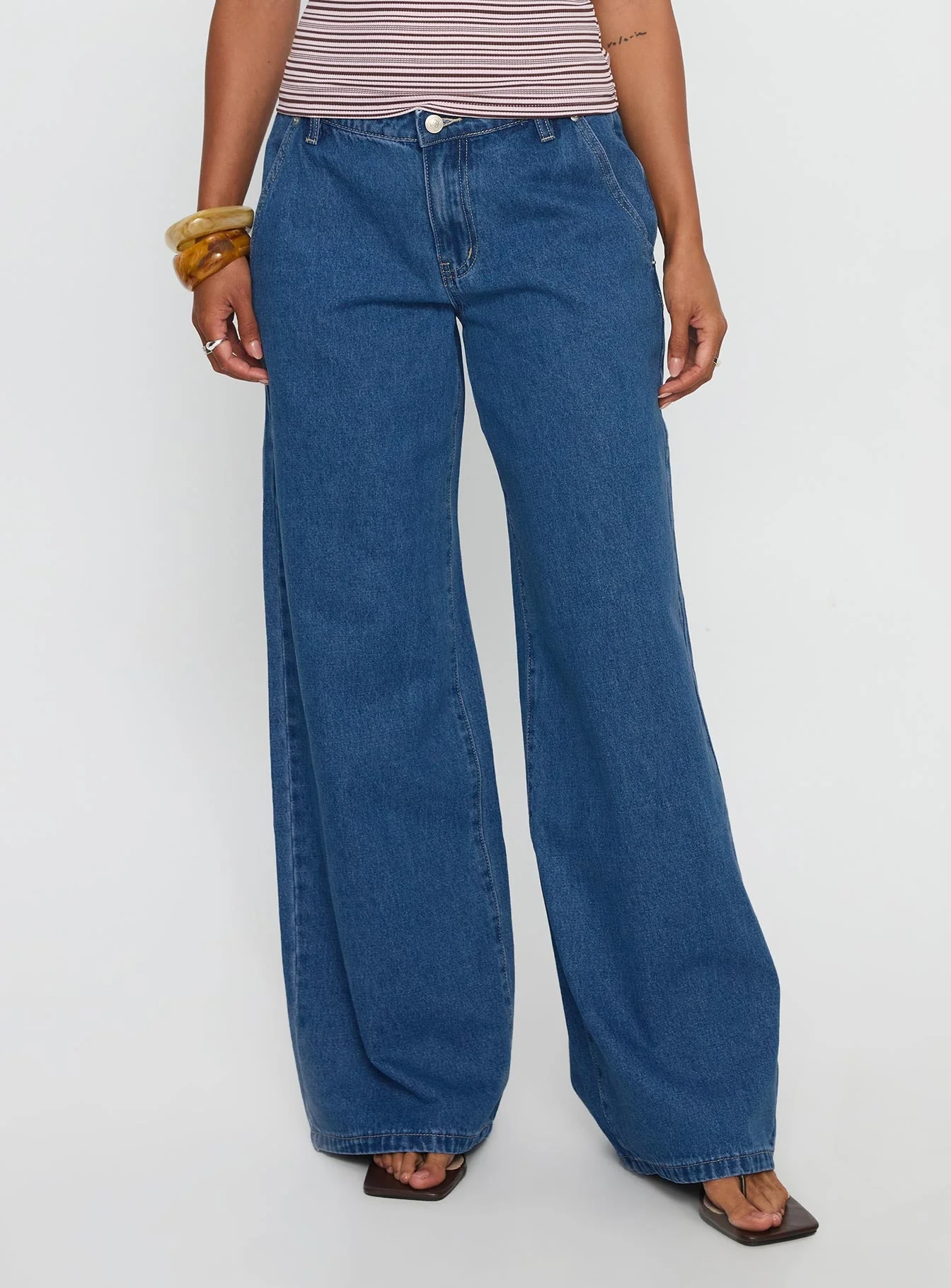 Polaris Mid Rise Straight Leg Jeans Mid Blue - Image 2