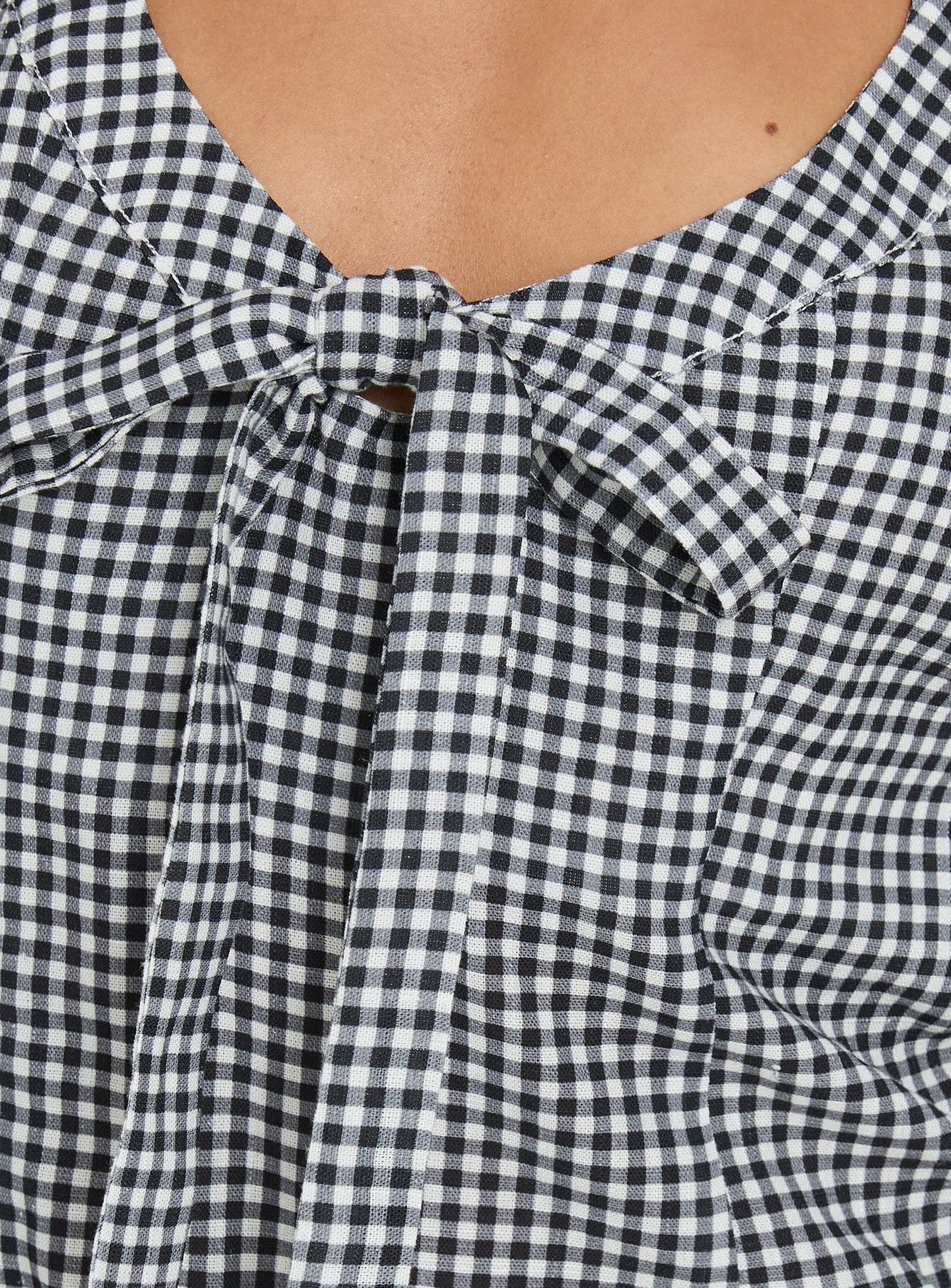 Puzzle Pieces Tie Detail Halter Top Black / White Gingham - Image 5