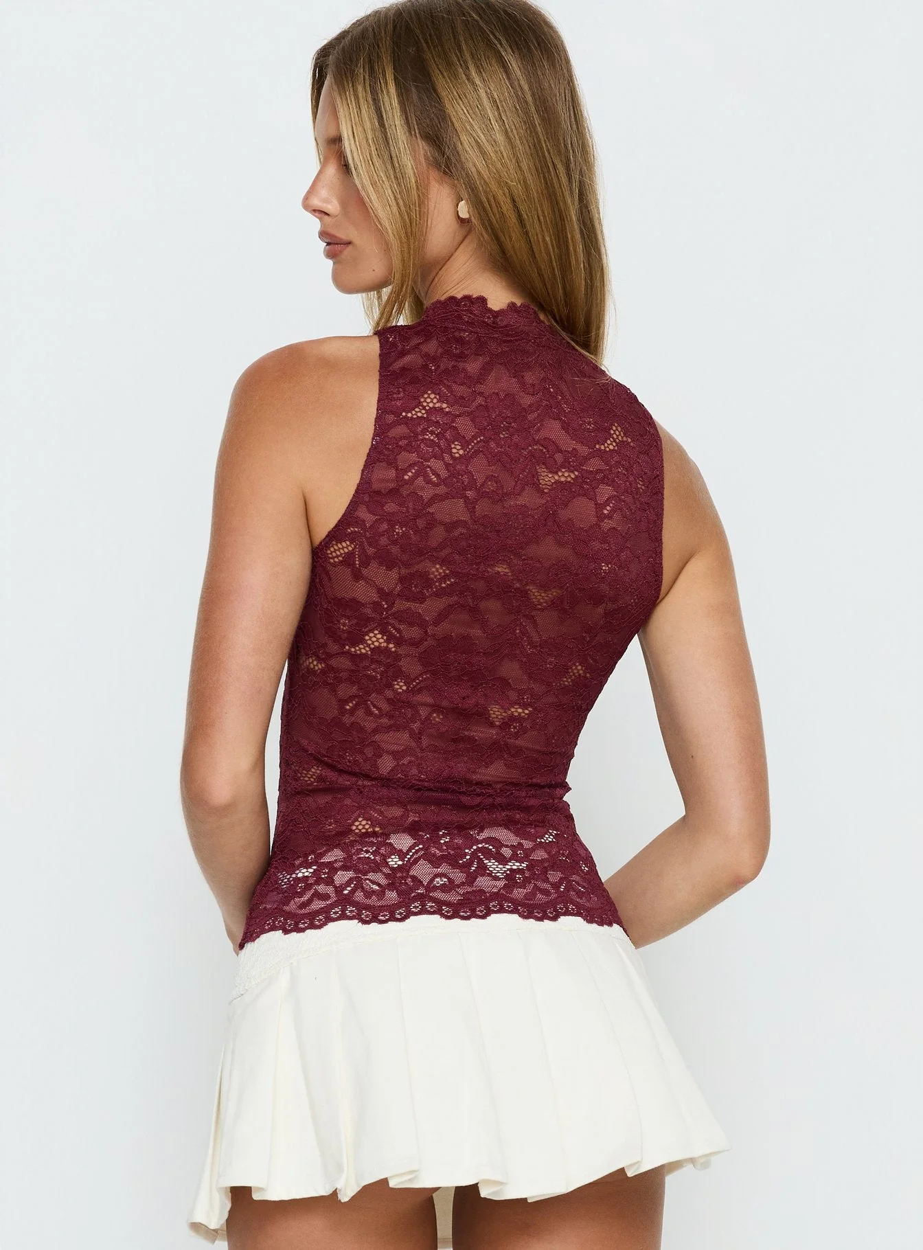 Quinbie Lace Sleeveless Top Burgundy - Image 5
