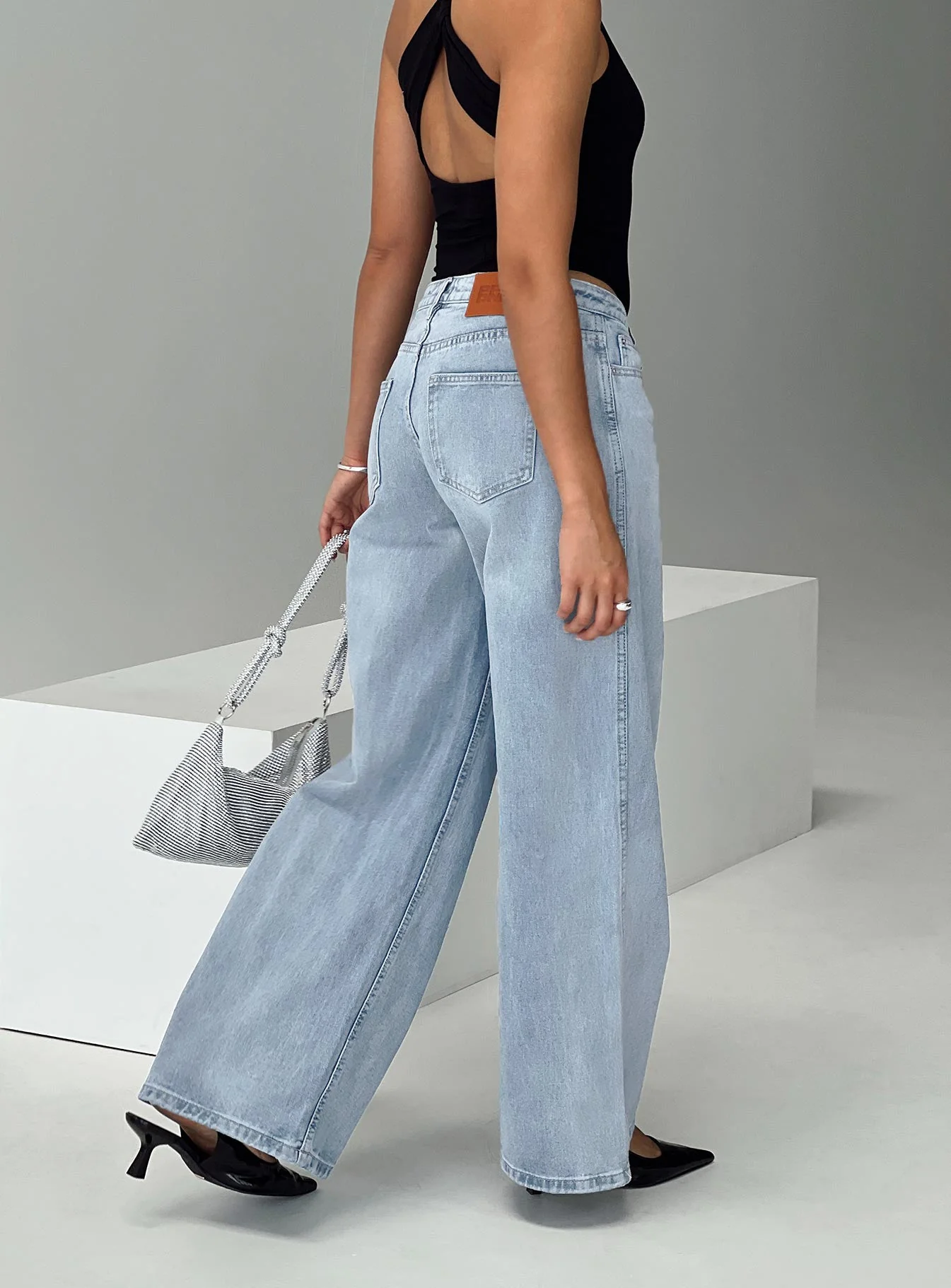 Ramos Low Rise Wide Leg Jeans Light Blue Wash Tall - Image 8