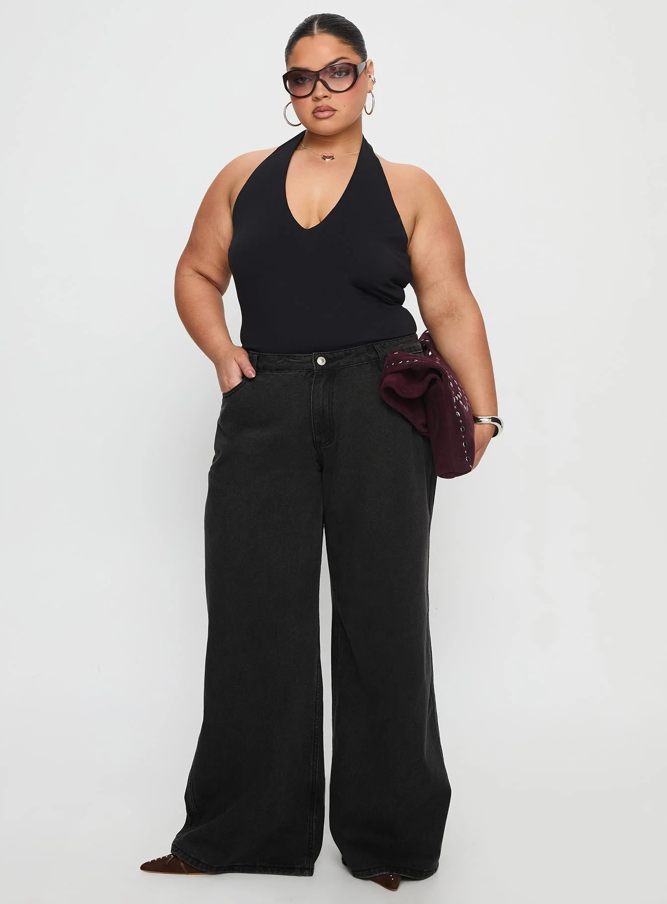 Ramos Low Rise Wide Leg Jeans Washed Black Curve - Image 2