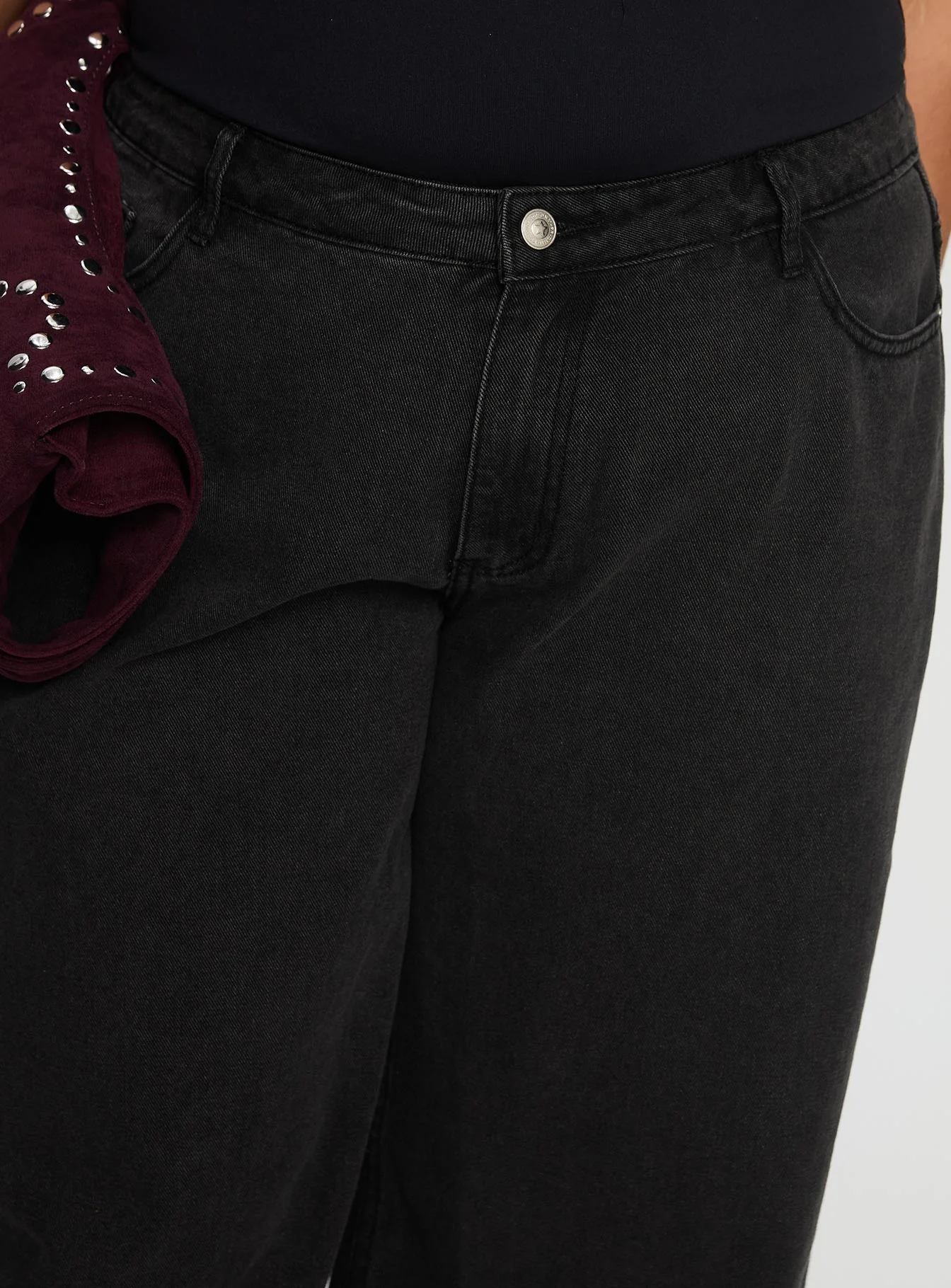 Ramos Low Rise Wide Leg Jeans Washed Black Curve - Image 5