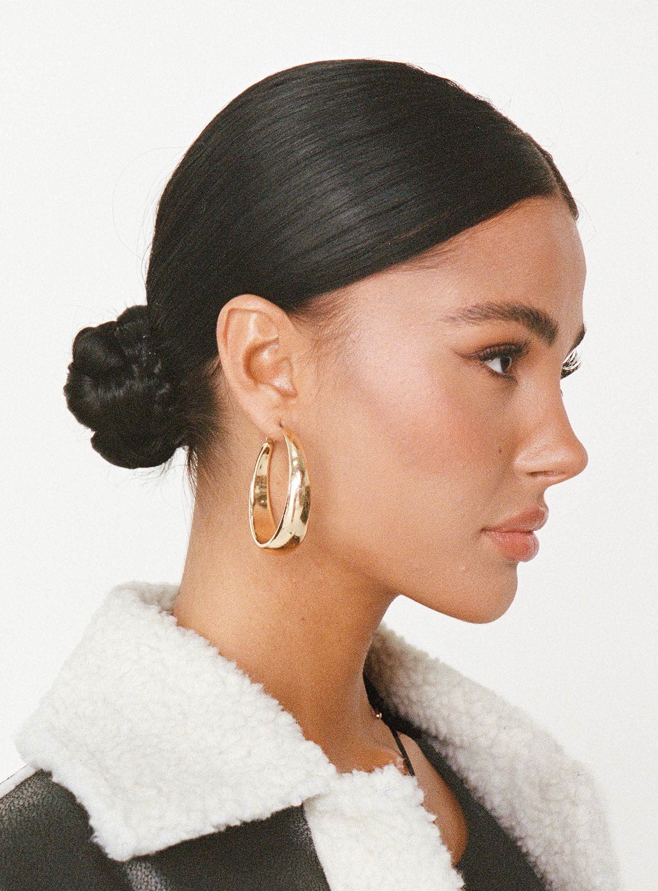 Raskin Hoop Earrings Gold - Image 5