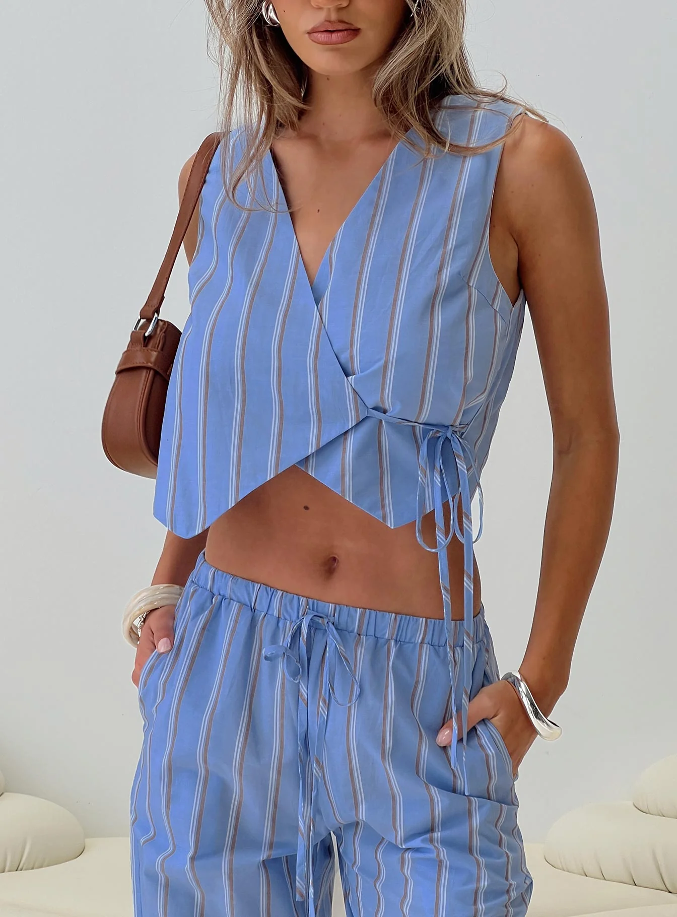Raychel Set Blue Stripe - Image 9