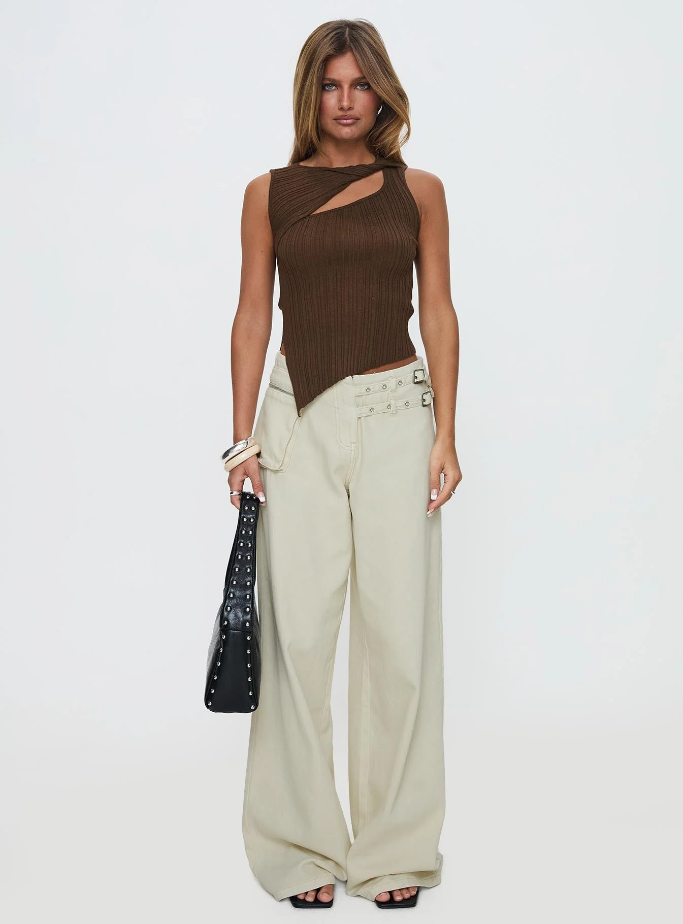 Realyze Cut Out Top Brown - Image 7