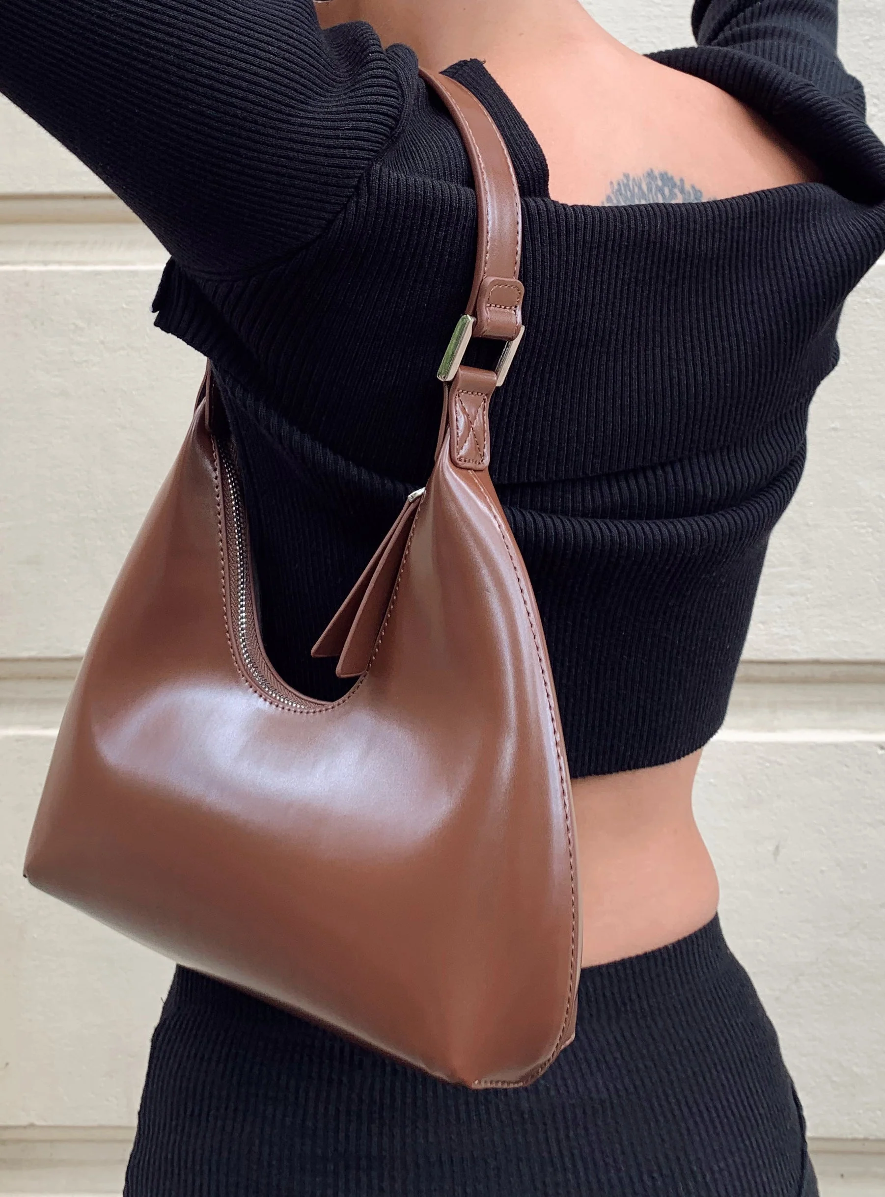 Reeves Bag Brown - Image 5
