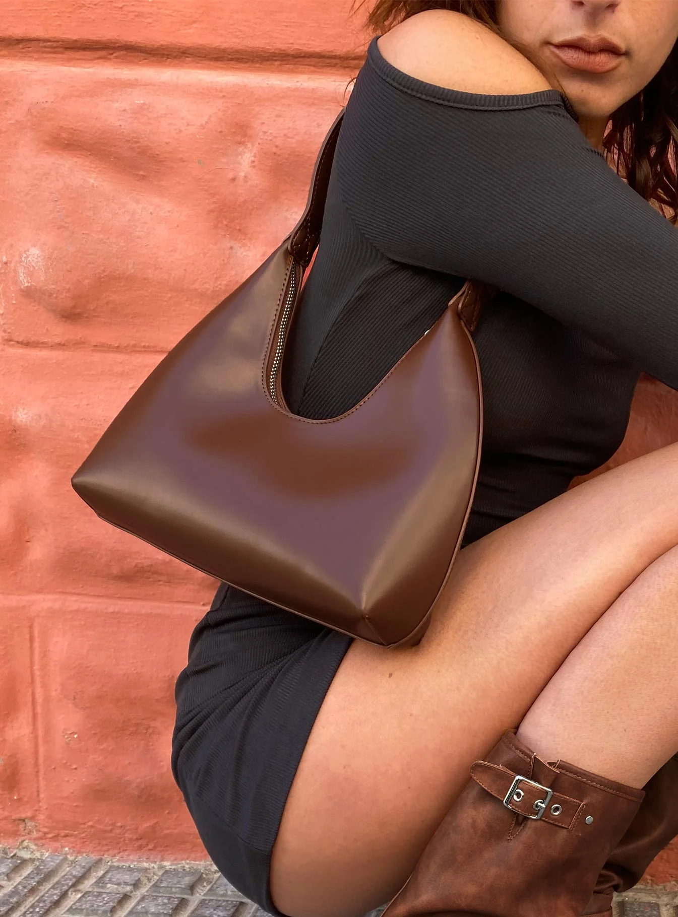 Reeves Bag Brown - Image 7