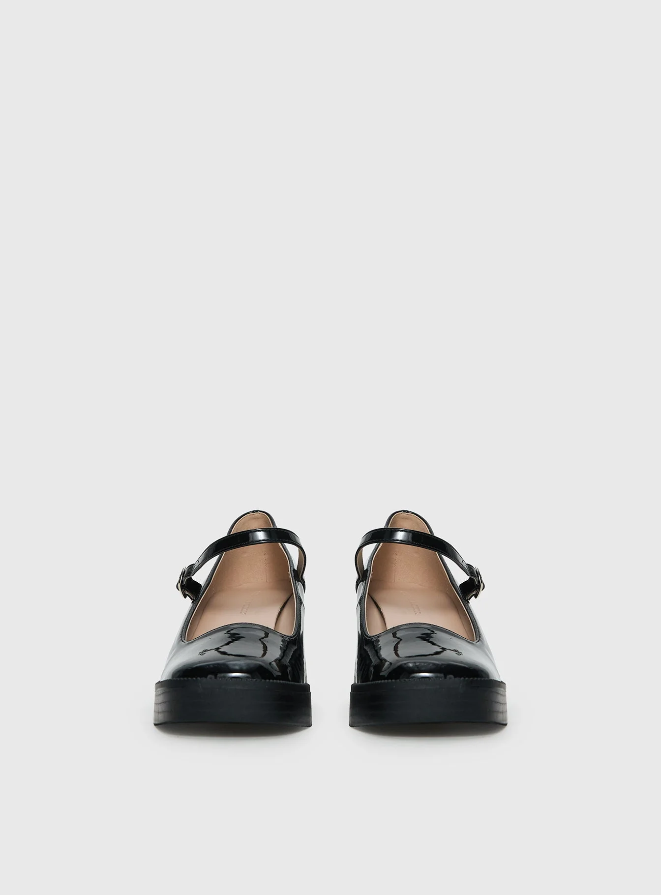 Regie Heels Black - Image 3
