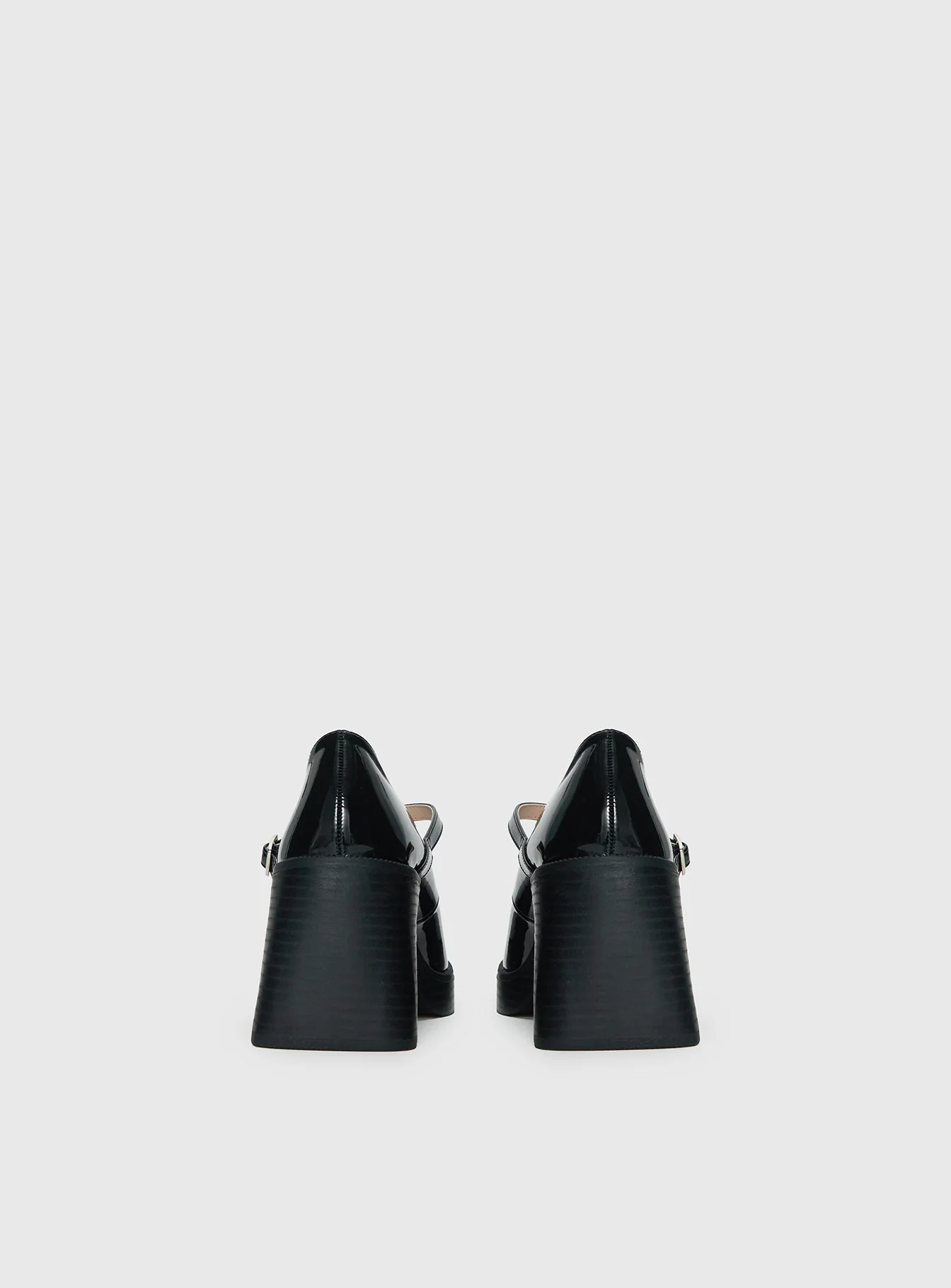 Regie Heels Black - Image 4