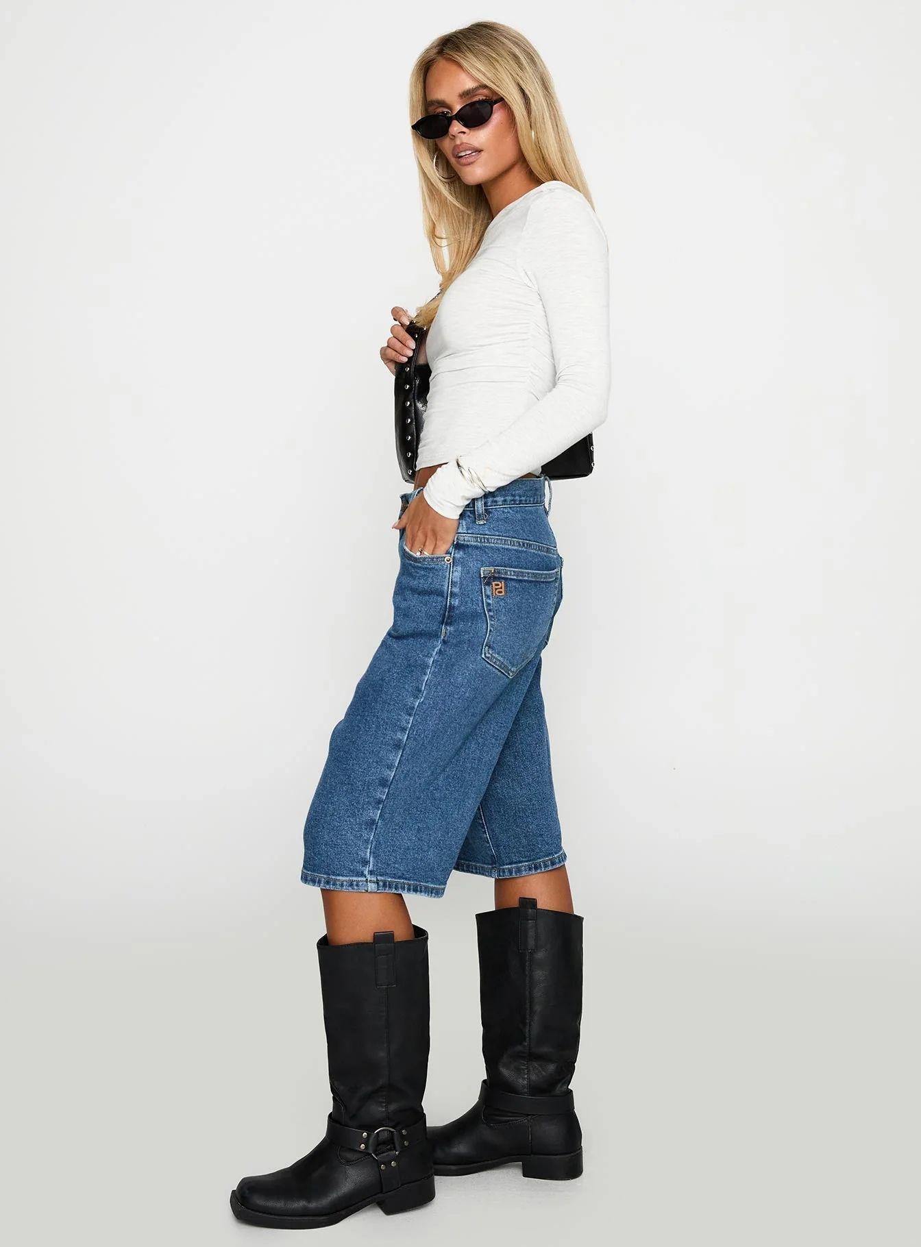 Retro Dream Mid Rise Longline Denim Shorts Mid Wash - Image 4