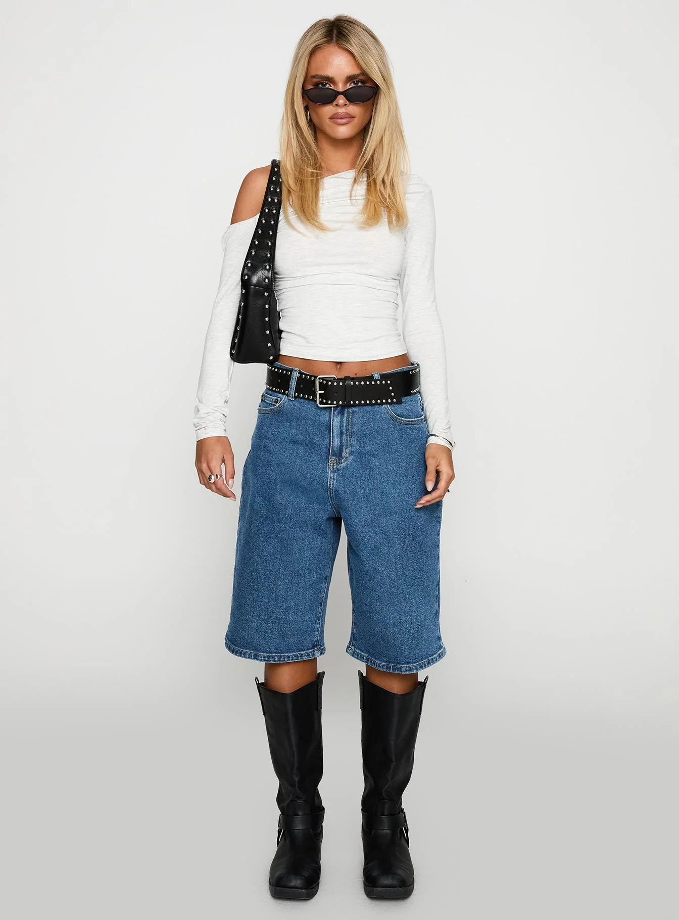 Retro Dream Mid Rise Longline Denim Shorts Mid Wash - Image 8