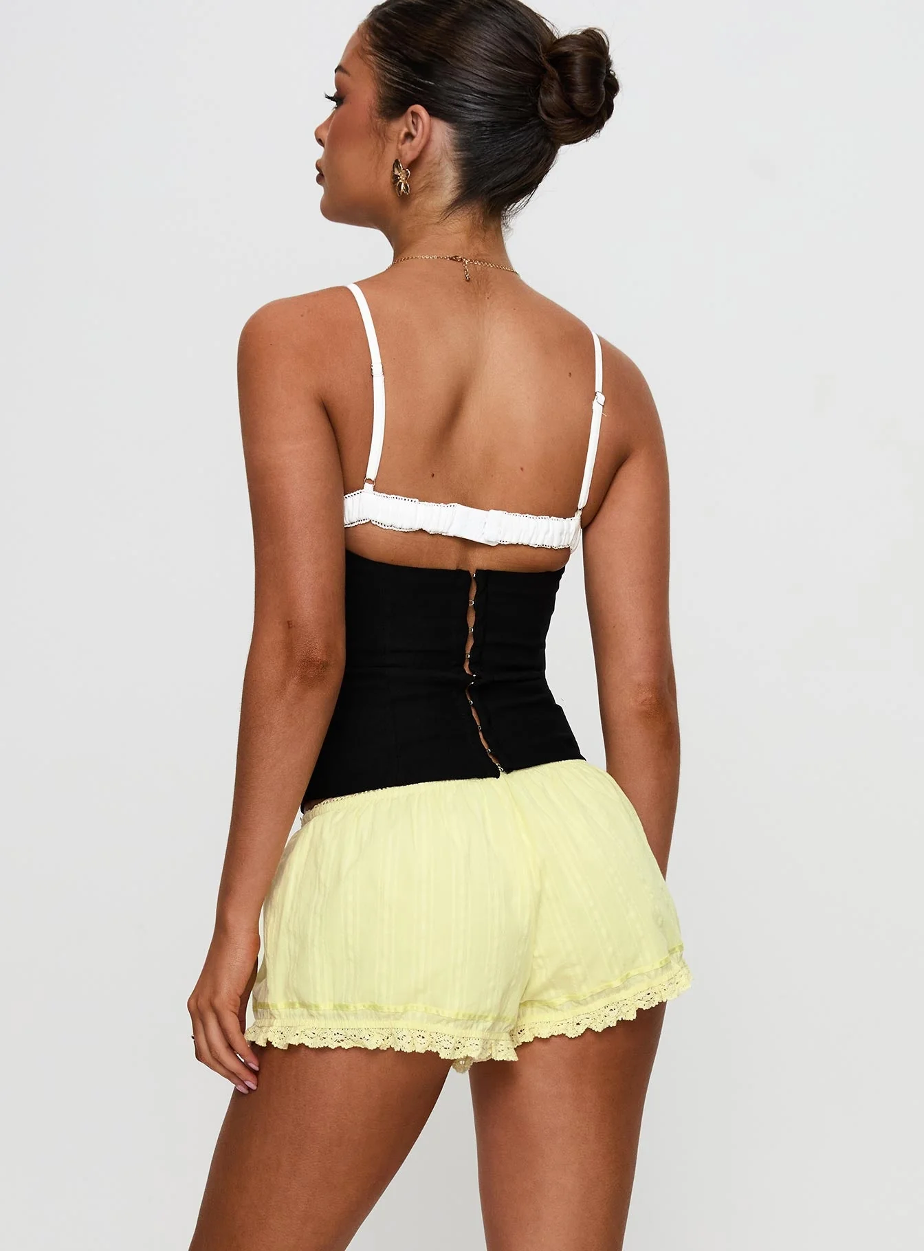 Rhubarb Lace Shorts Lemon Yellow - Image 5