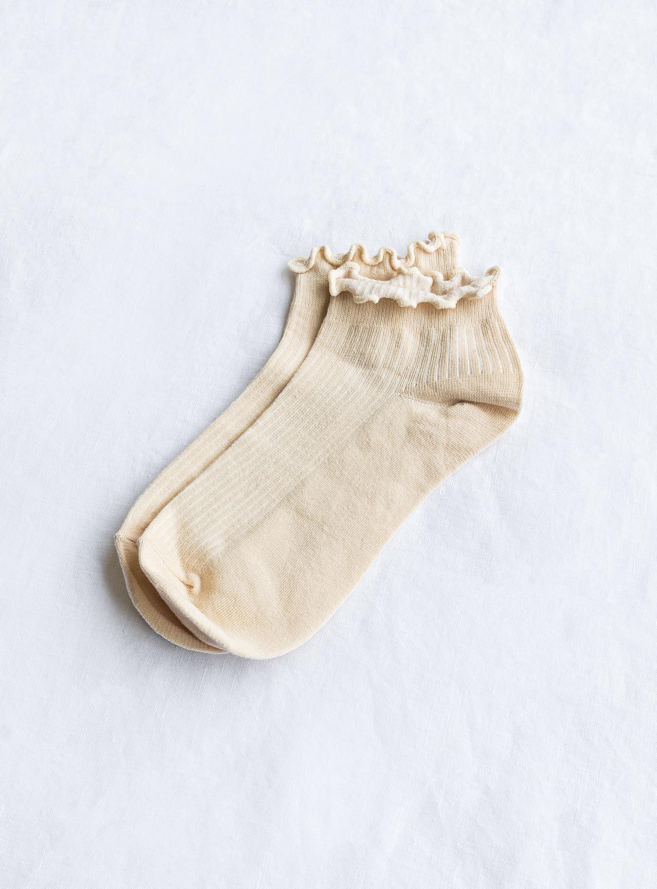 Ribbed Ruffle Socks Cream - Image 2