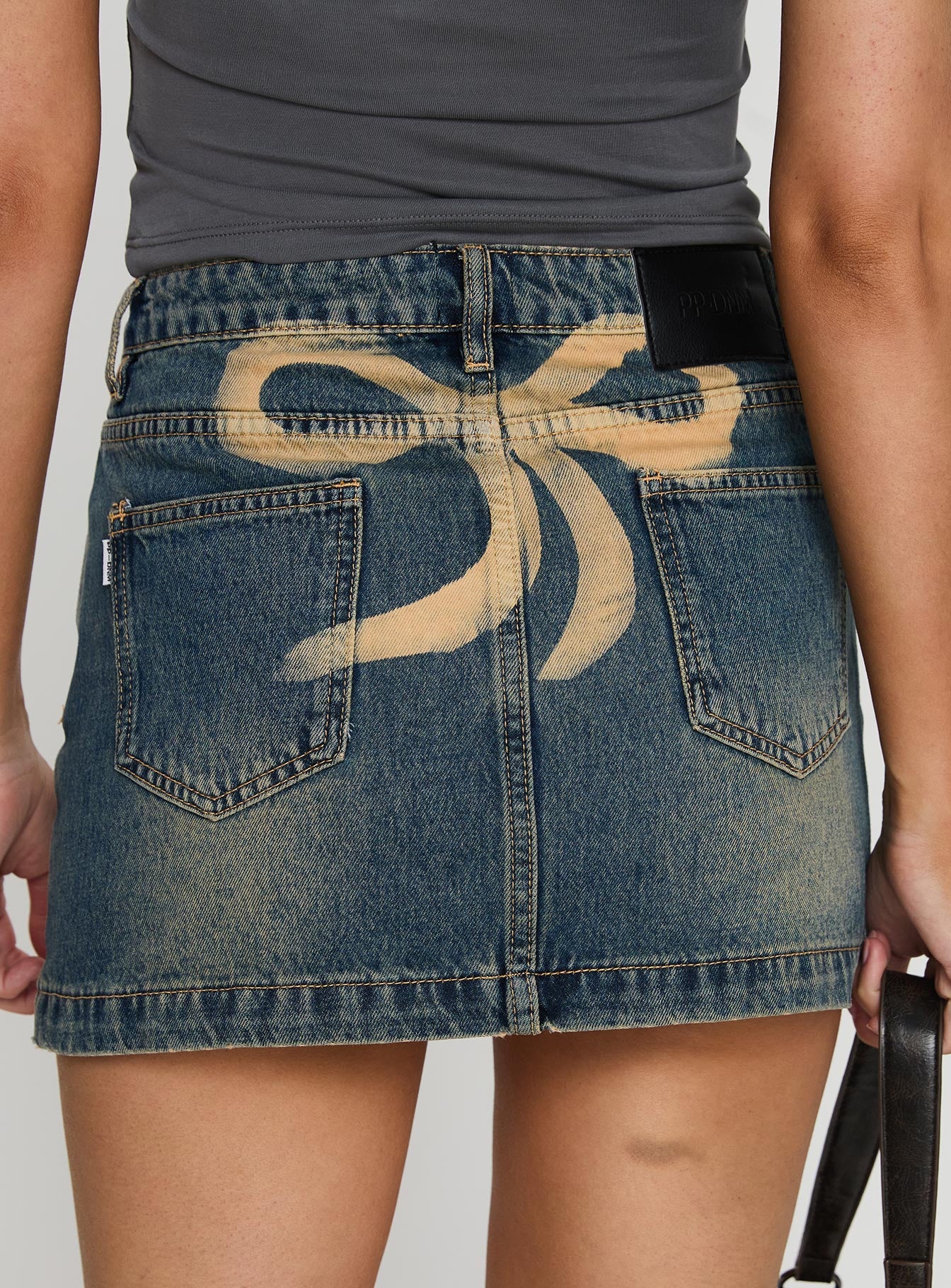 Ribbon Stamp Mini Skirt Antique Wash - Image 6