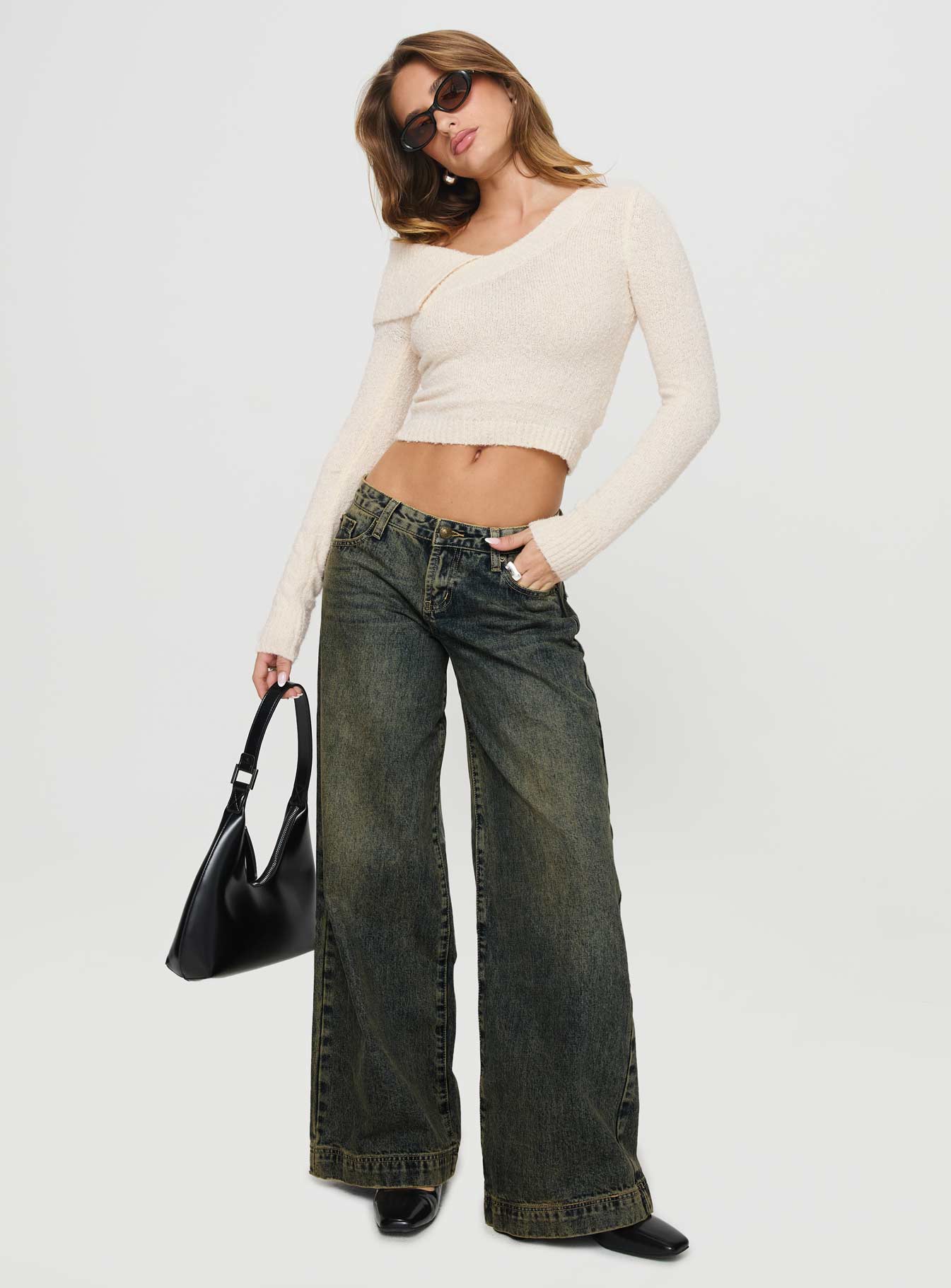 Ribbon Stamp Low Rise Wide Leg Jeans Antique Wash - Image 3