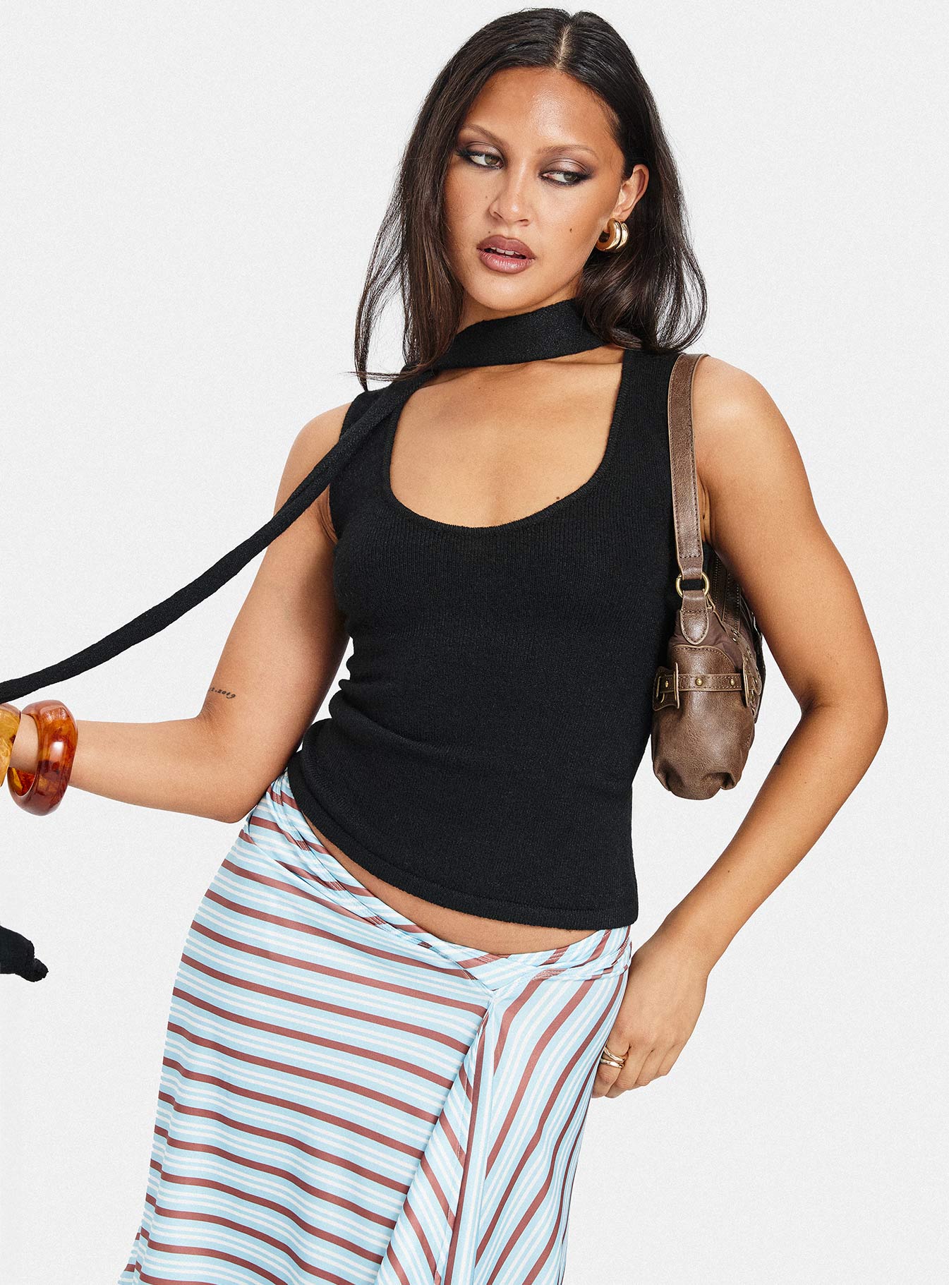 Roana Reversible Scarf Tie Knit Top Black - Image 8