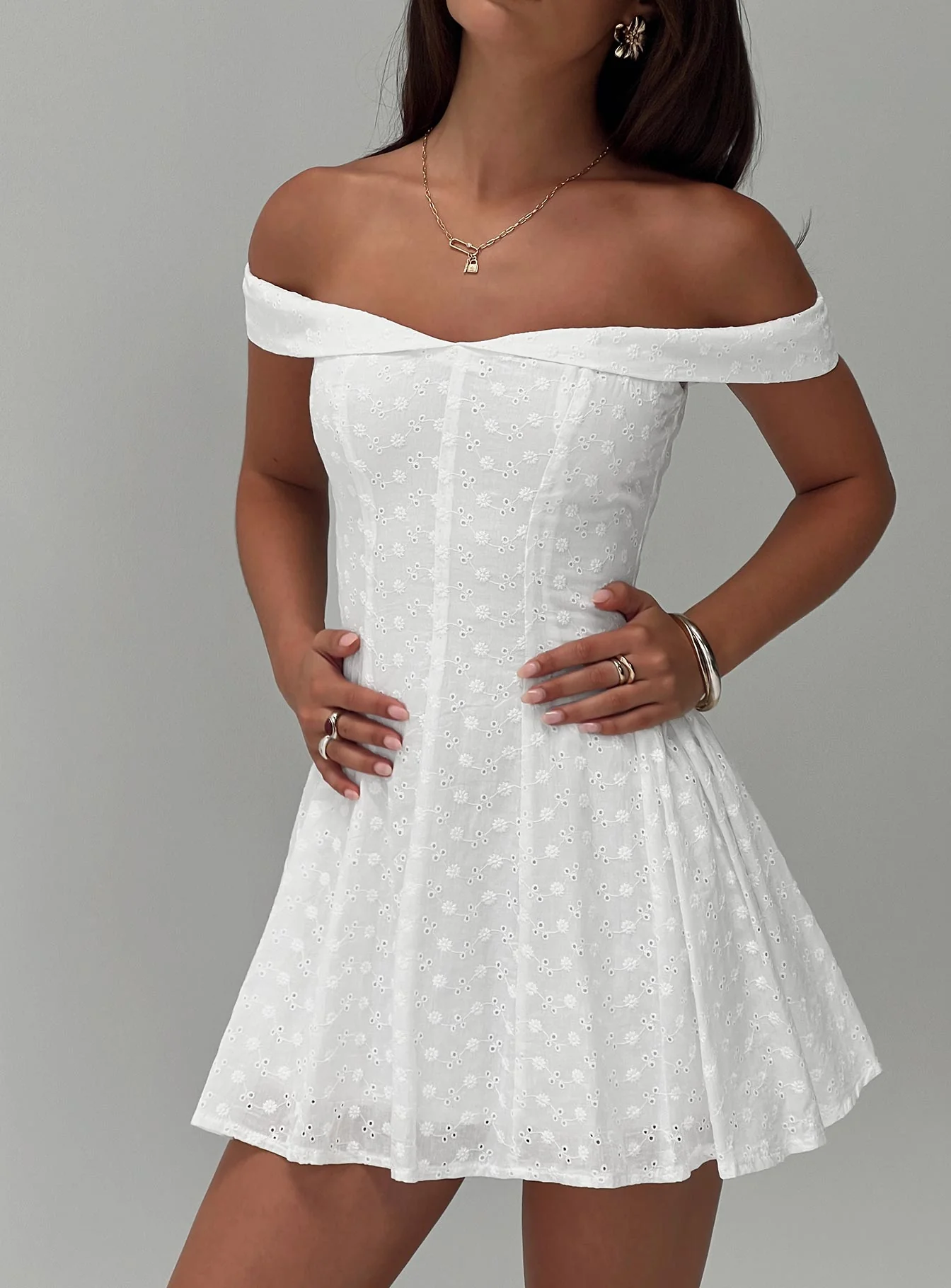 Rosebud Broderie Off The Shoulder Mini Dress White - Image 9