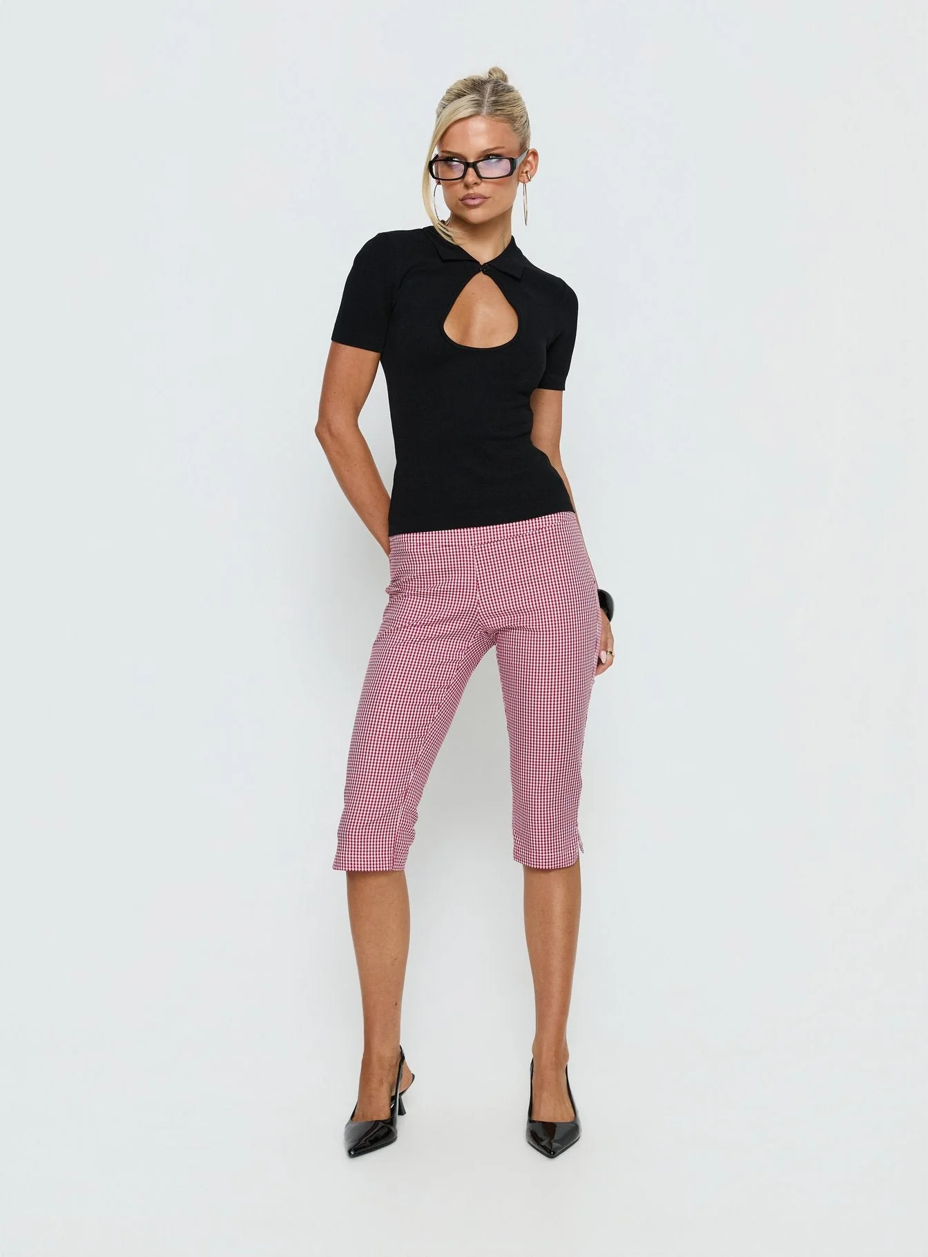 Rossie Capri Pants Red Gingham - Image 3