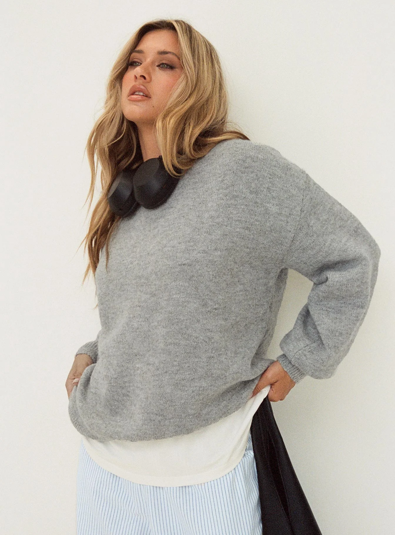 Ryanna Sweater Grey - Image 4