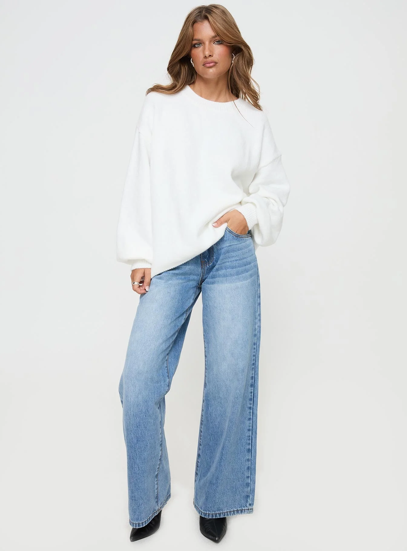 Ryanna Sweater White - Image 3
