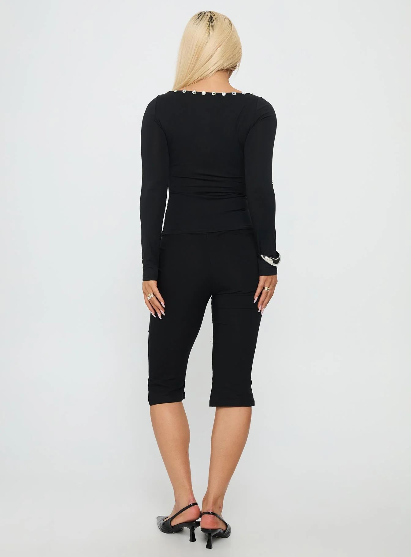 Samaira Capri Pant Black - Image 5