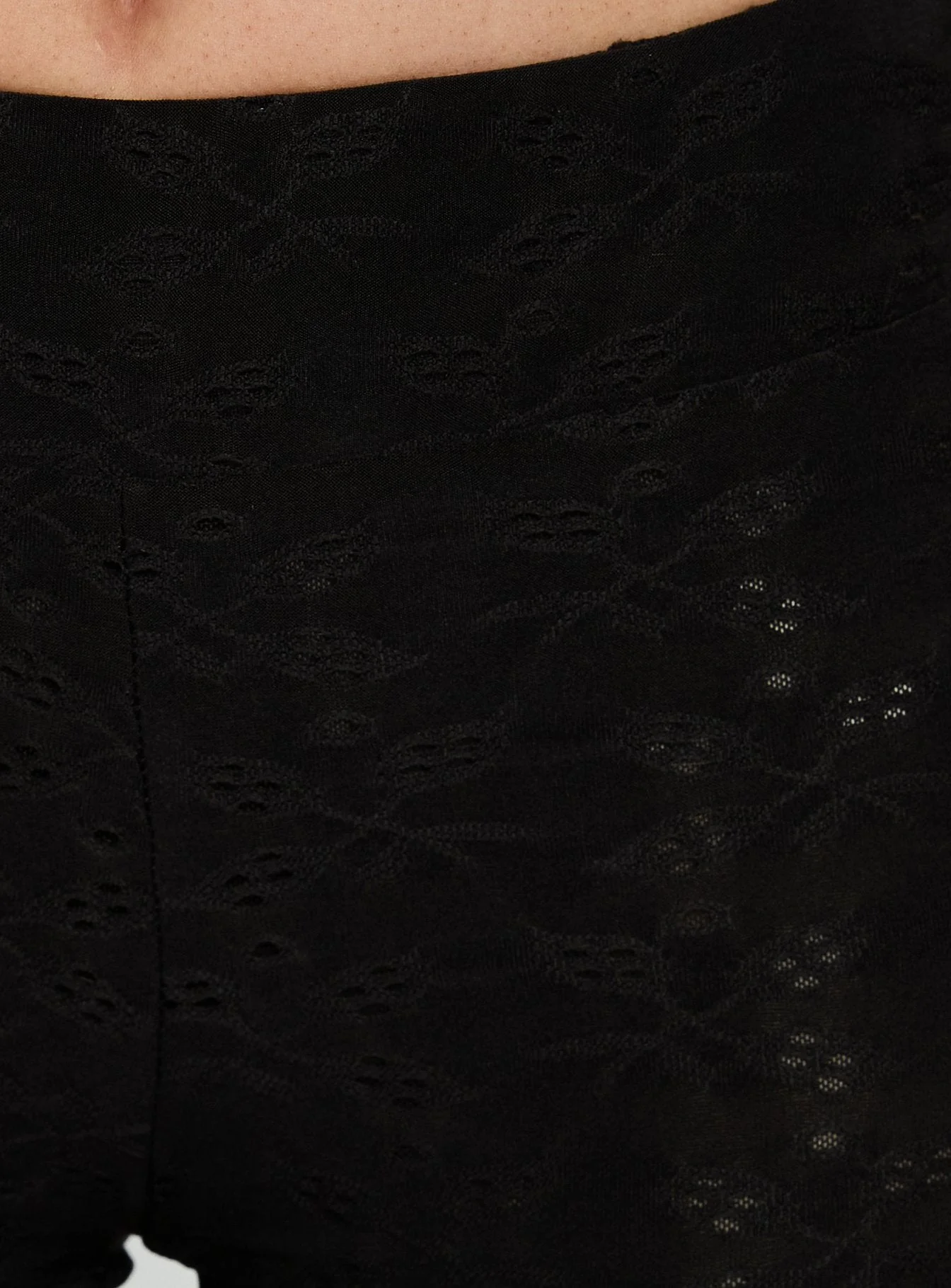 Samaira Capri Pant Black Anglaise - Image 6