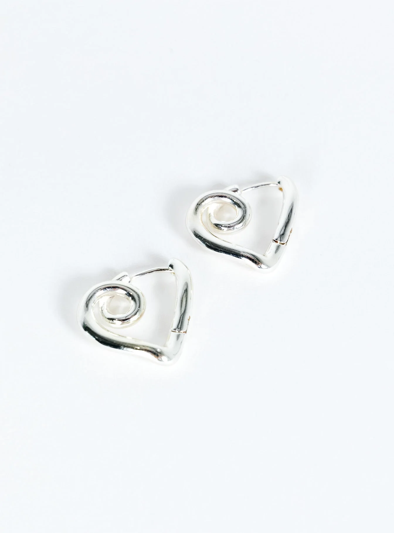 Samanta Earrings Silver - Image 2