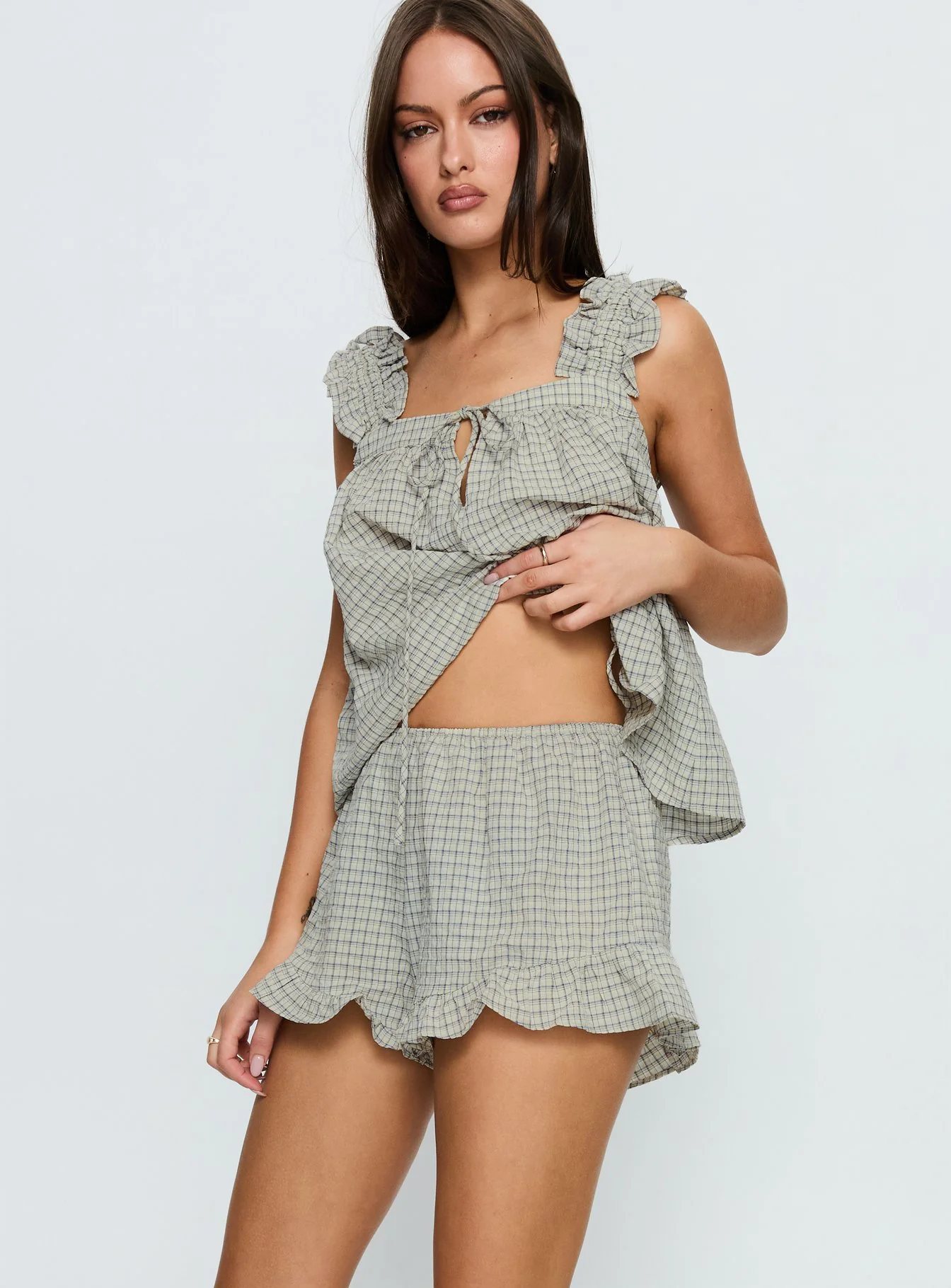 Santabelle Frill Shorts Check - Image 4