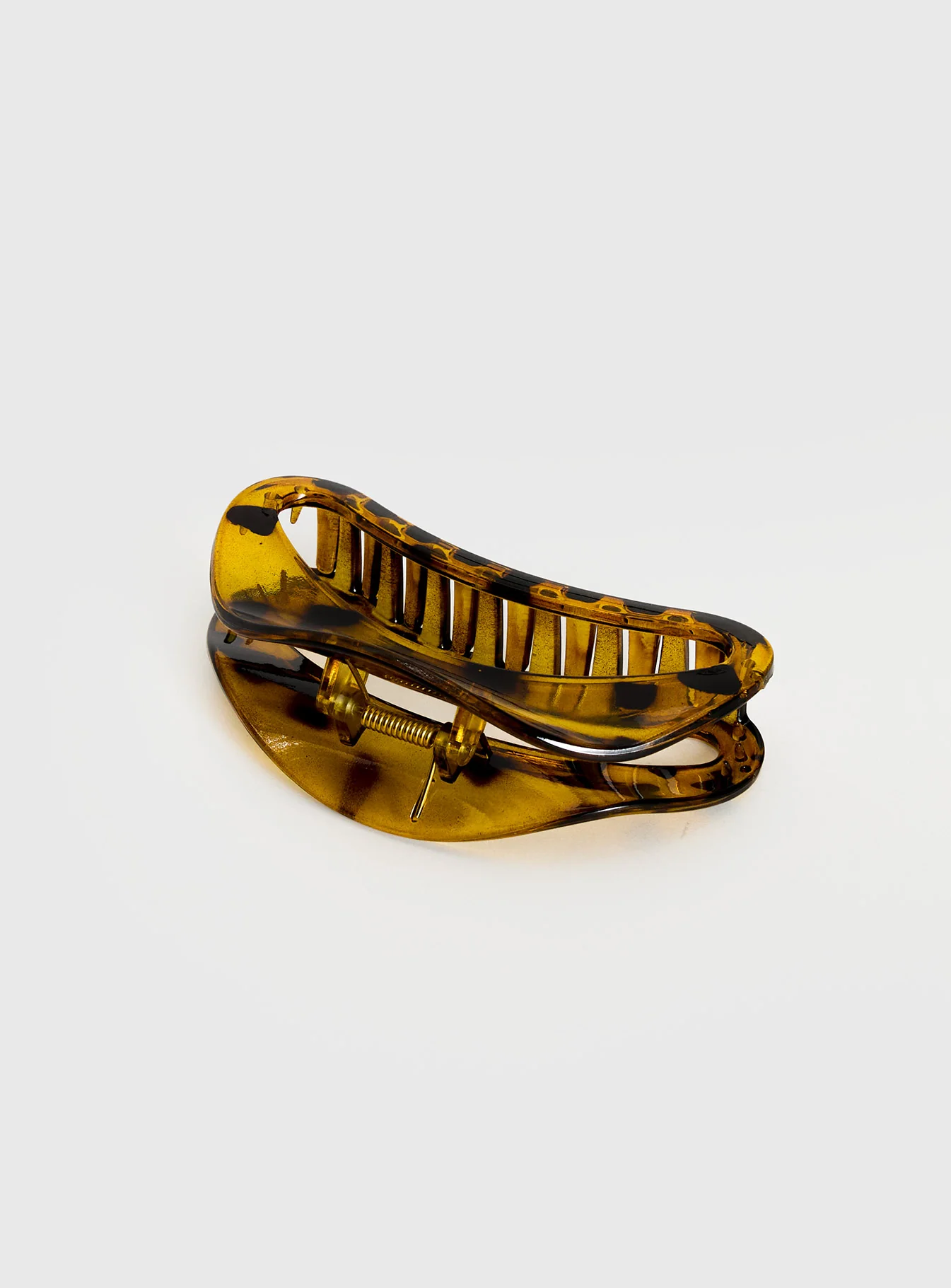 Say My Name Hair Clip Yellow Tort - Image 3