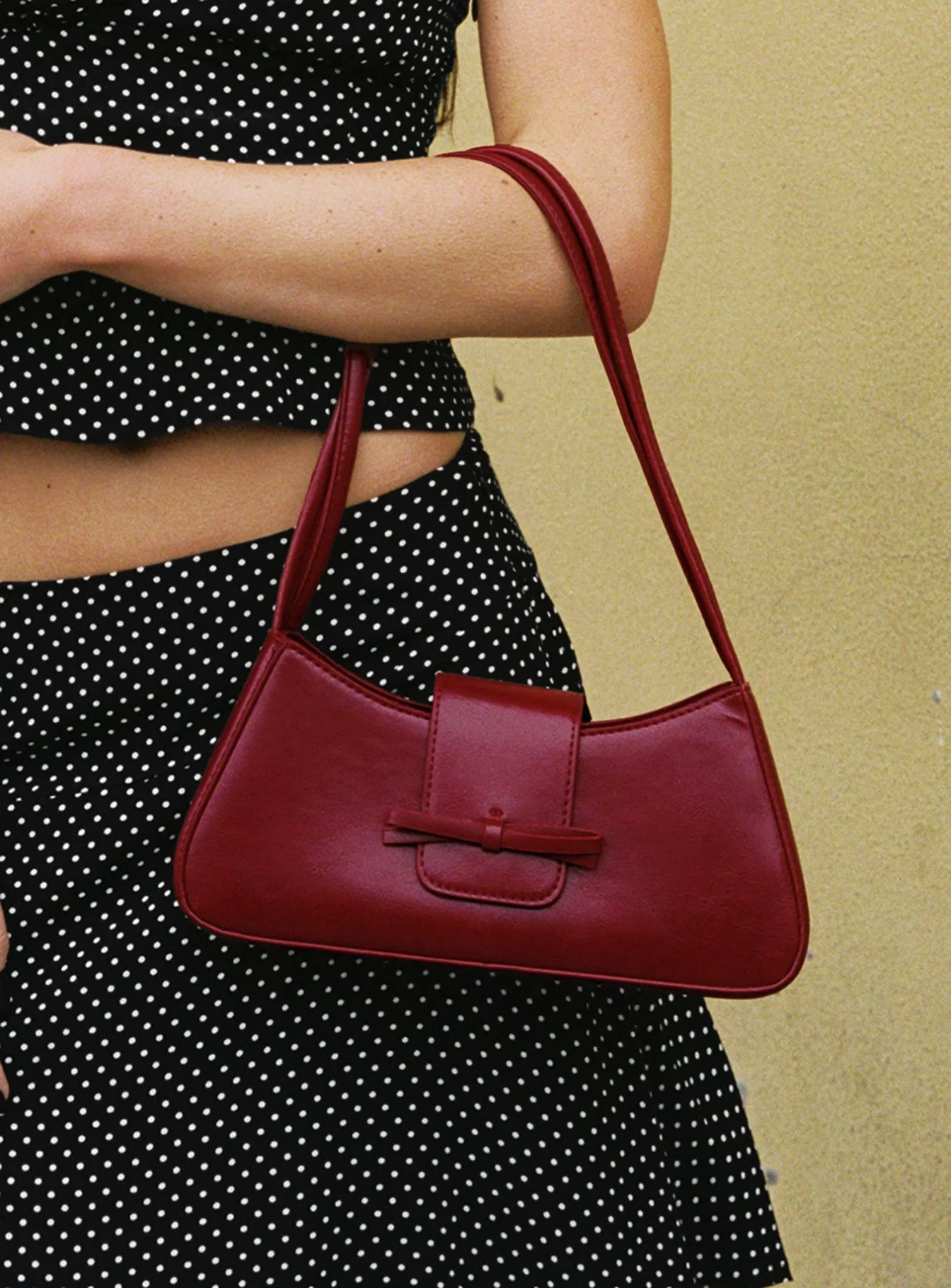 Scotlyn Shoulder Bag Red - Image 7