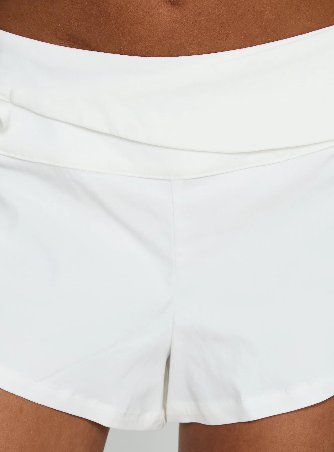 Senzo Wrap Shorts White - Image 6