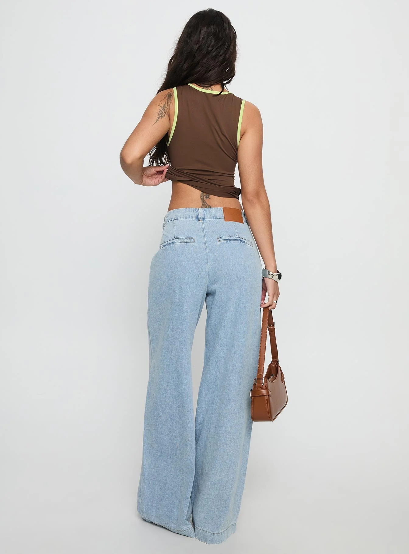 Siloh Mid Rise Wide Leg Denim Jeans Light Blue Wash - Image 4