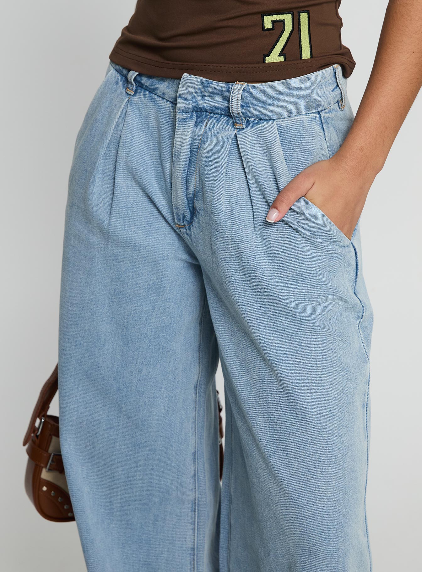 Siloh Mid Rise Wide Leg Denim Jeans Light Blue Wash - Image 5