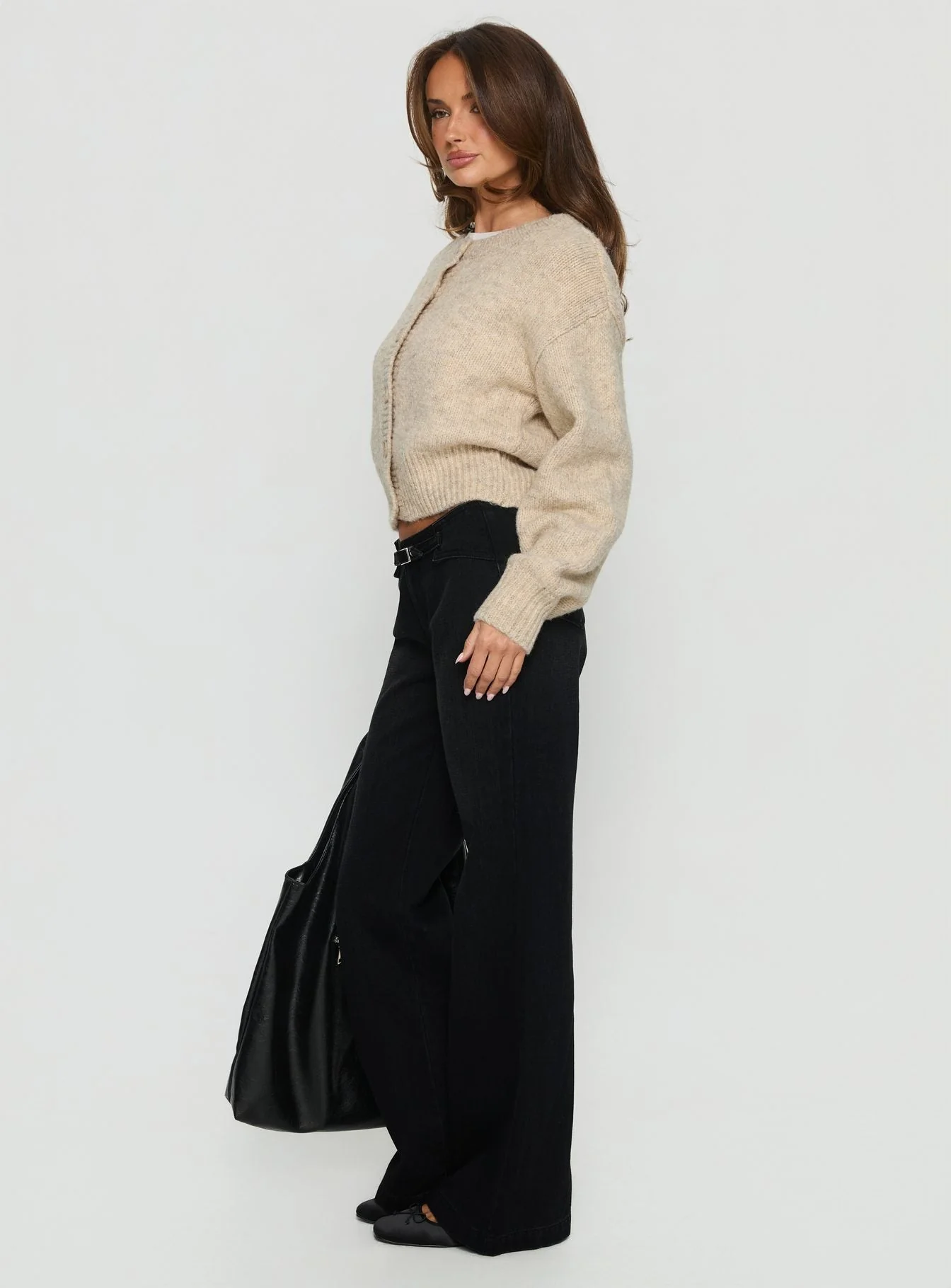 Slow Ride Mid Rise Bootleg Belted Jeans Washed Black - Image 4