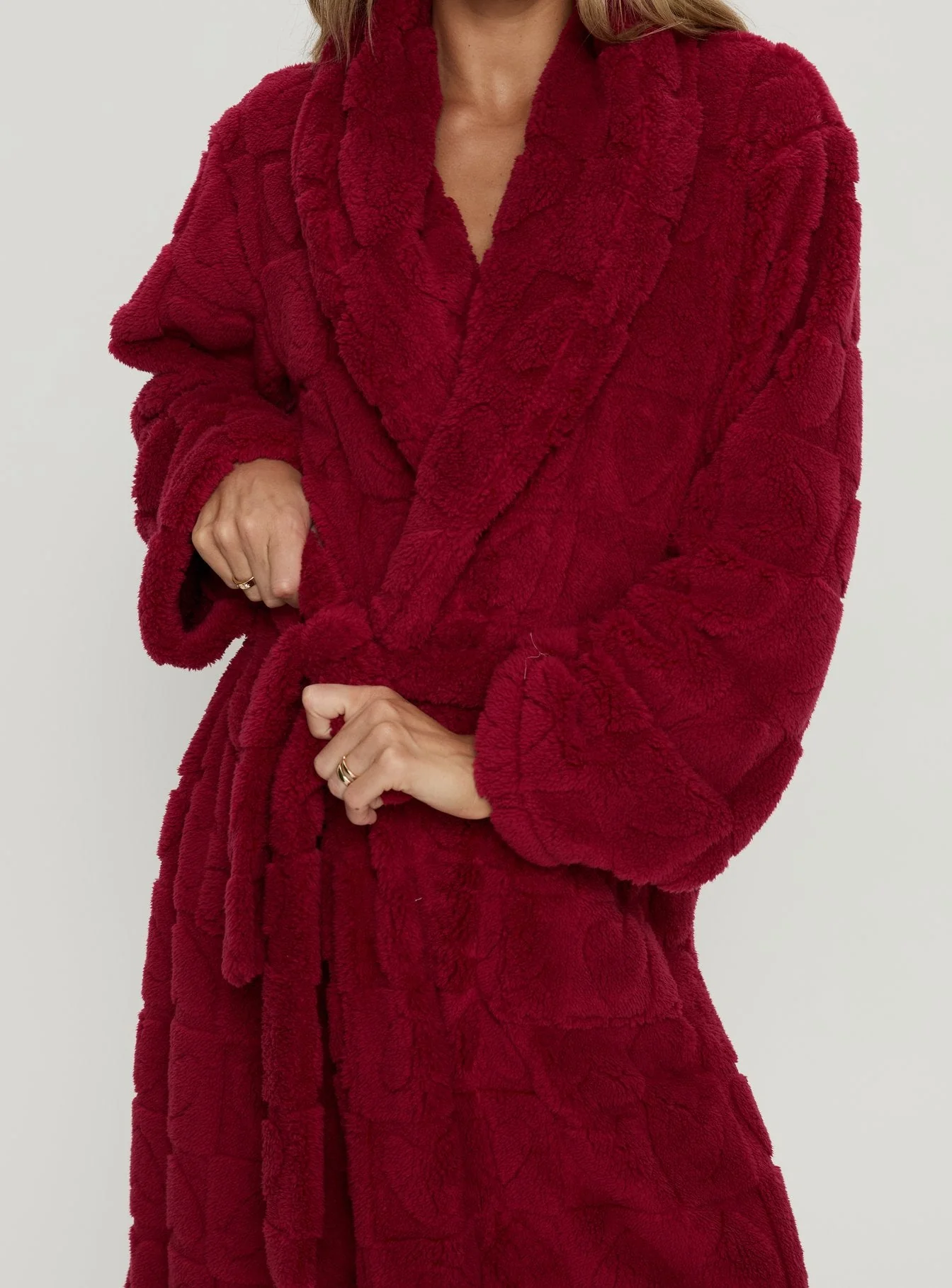 Soothe Bath Robe Burgundy - Image 6
